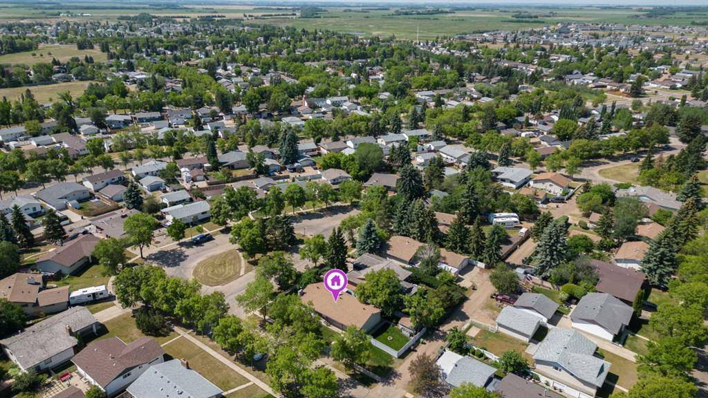 Camrose, AB T4V 2X1,4106 62 Street Close