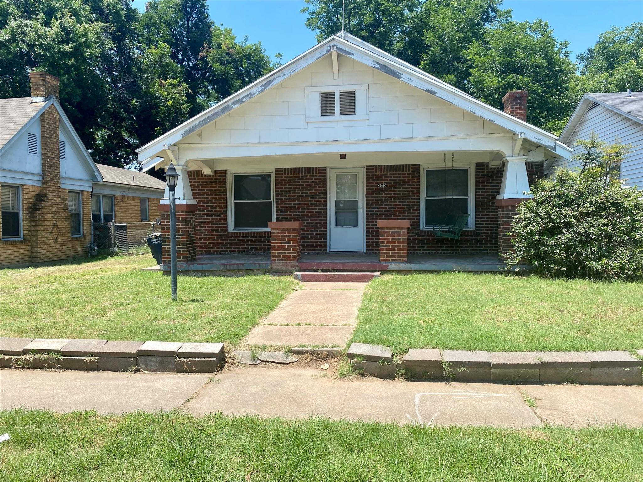 Fort Worth, TX 76111,325 Emma Street