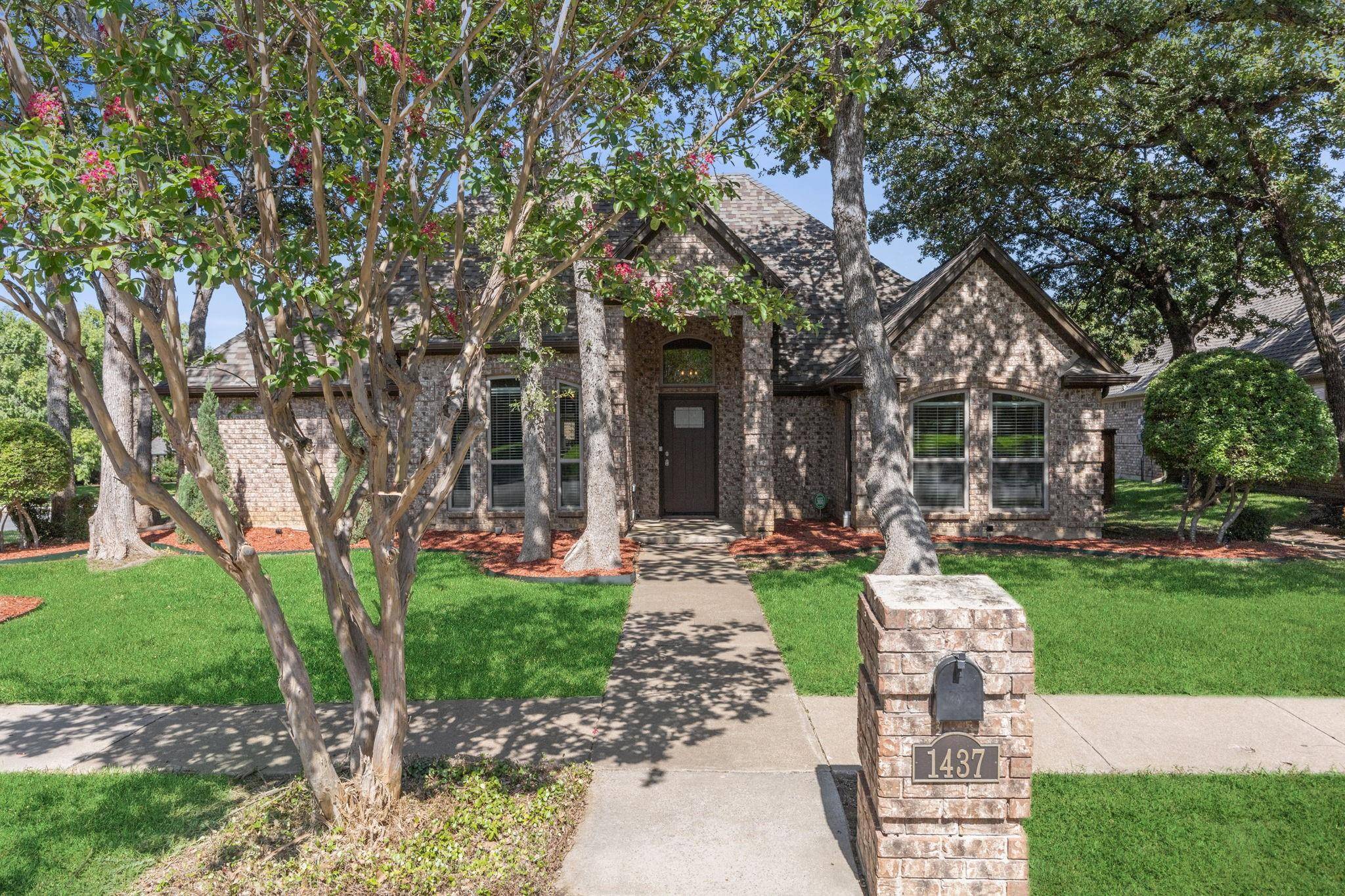 Keller, TX 76248,1437 Cat Mountain Trail