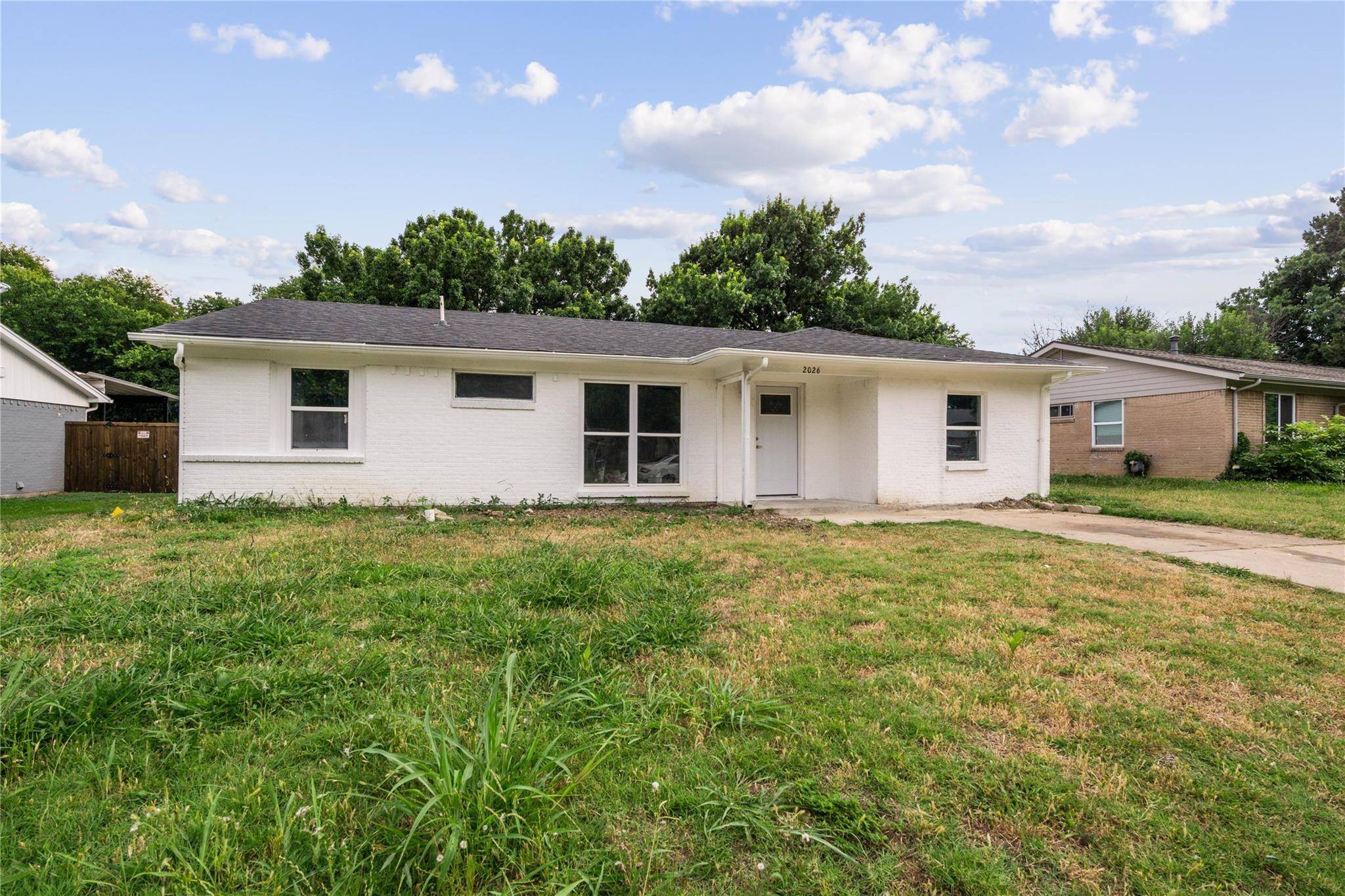 Arlington, TX 76010,2026 Menefee Street