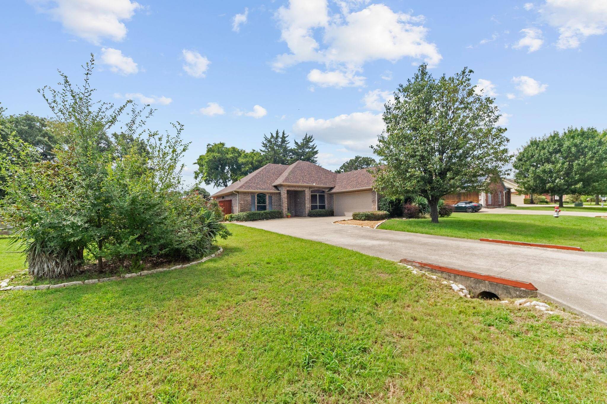 Shady Shores, TX 76208,211 Harrison Court