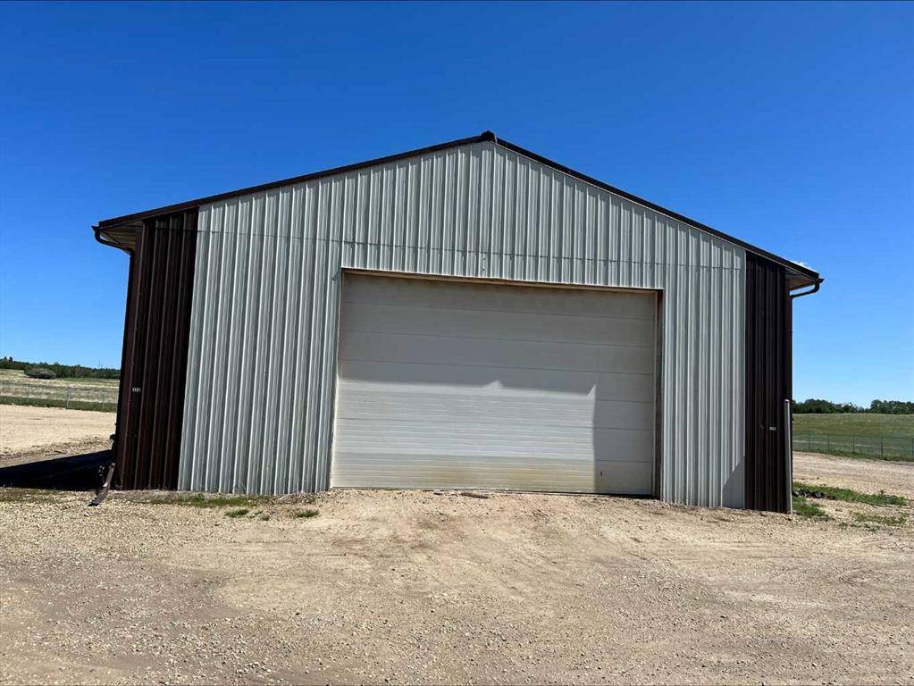 Dimsdale, AB T8H 5H9,713055 Range Road 72A