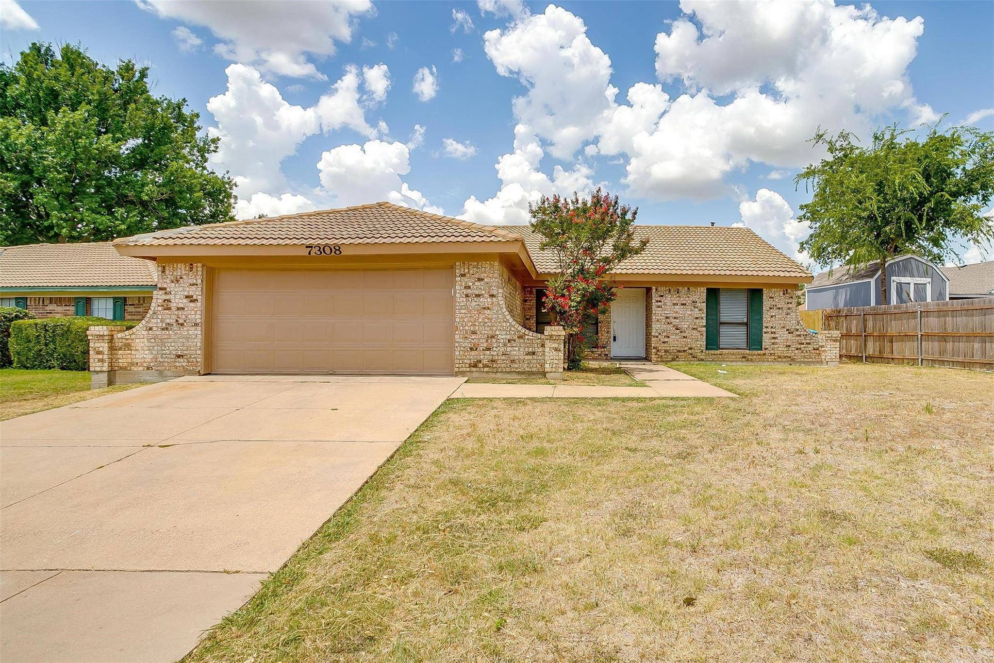 Fort Worth, TX 76133,7308 Meadow Creek Drive