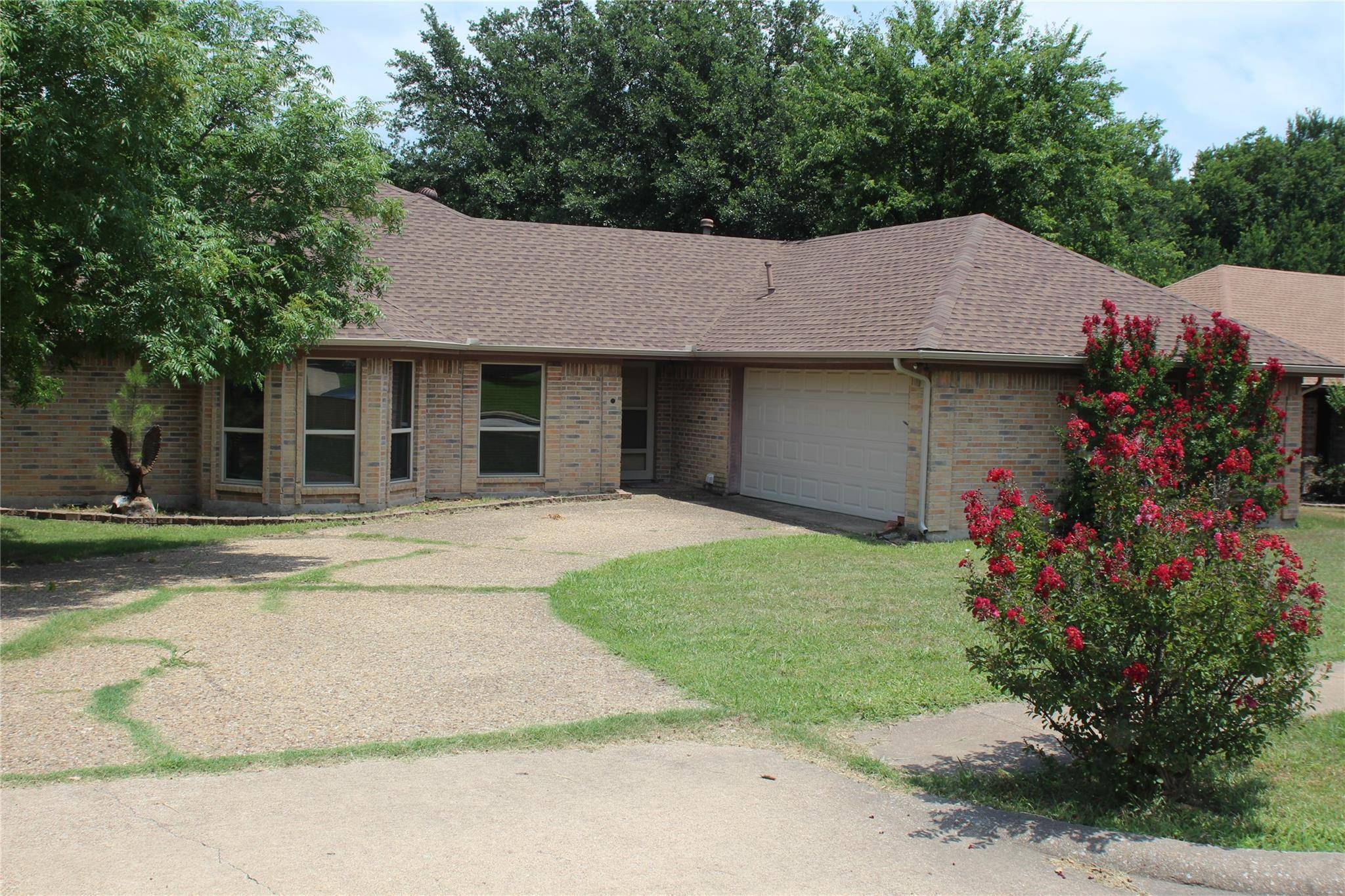 Wylie, TX 75098,200 Douglas Drive