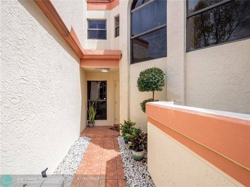 Hollywood, FL 33021,3406 Emerald Oaks Dr  #804