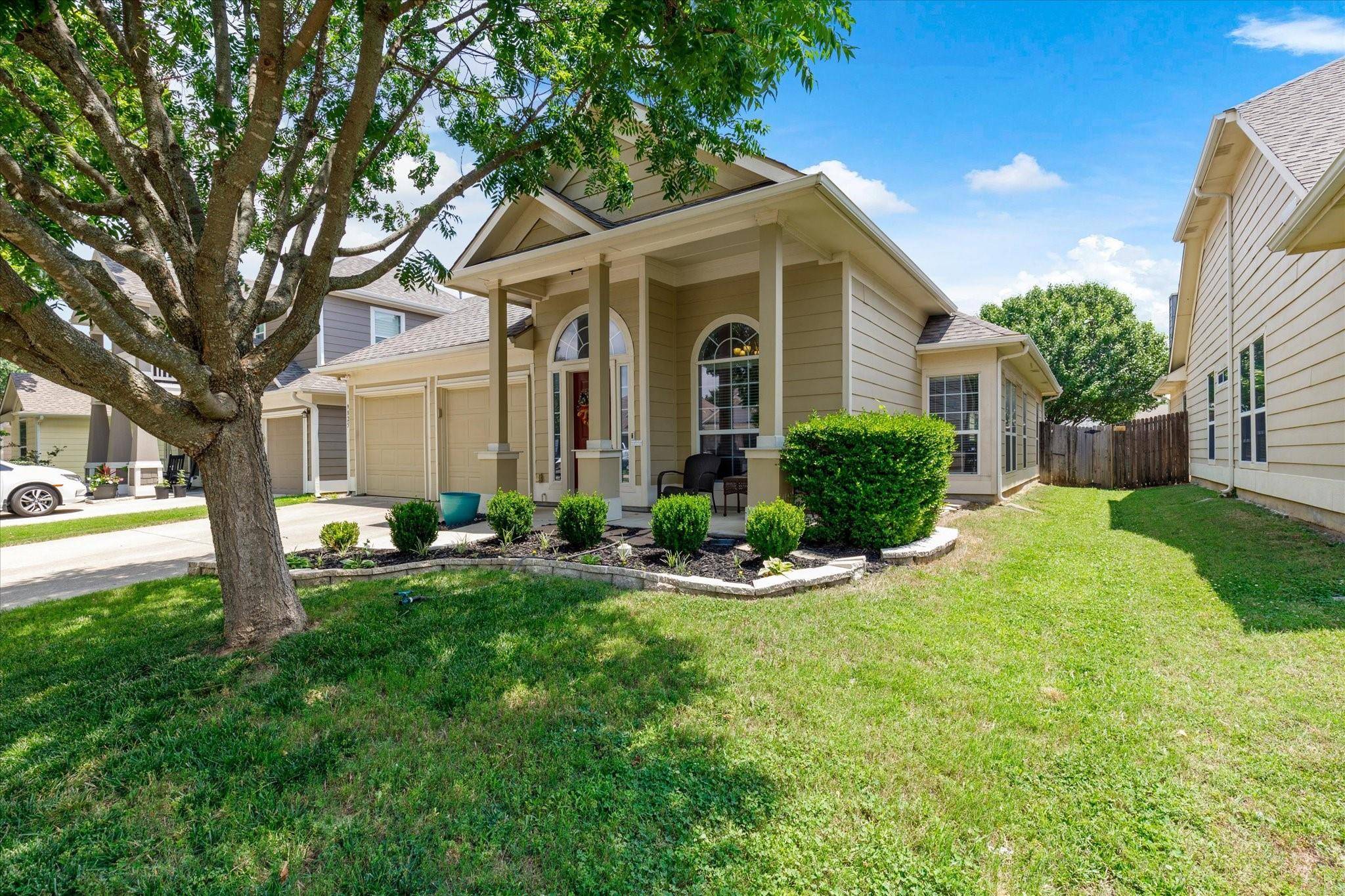 Mckinney, TX 75072,9825 Meadow Rue Drive