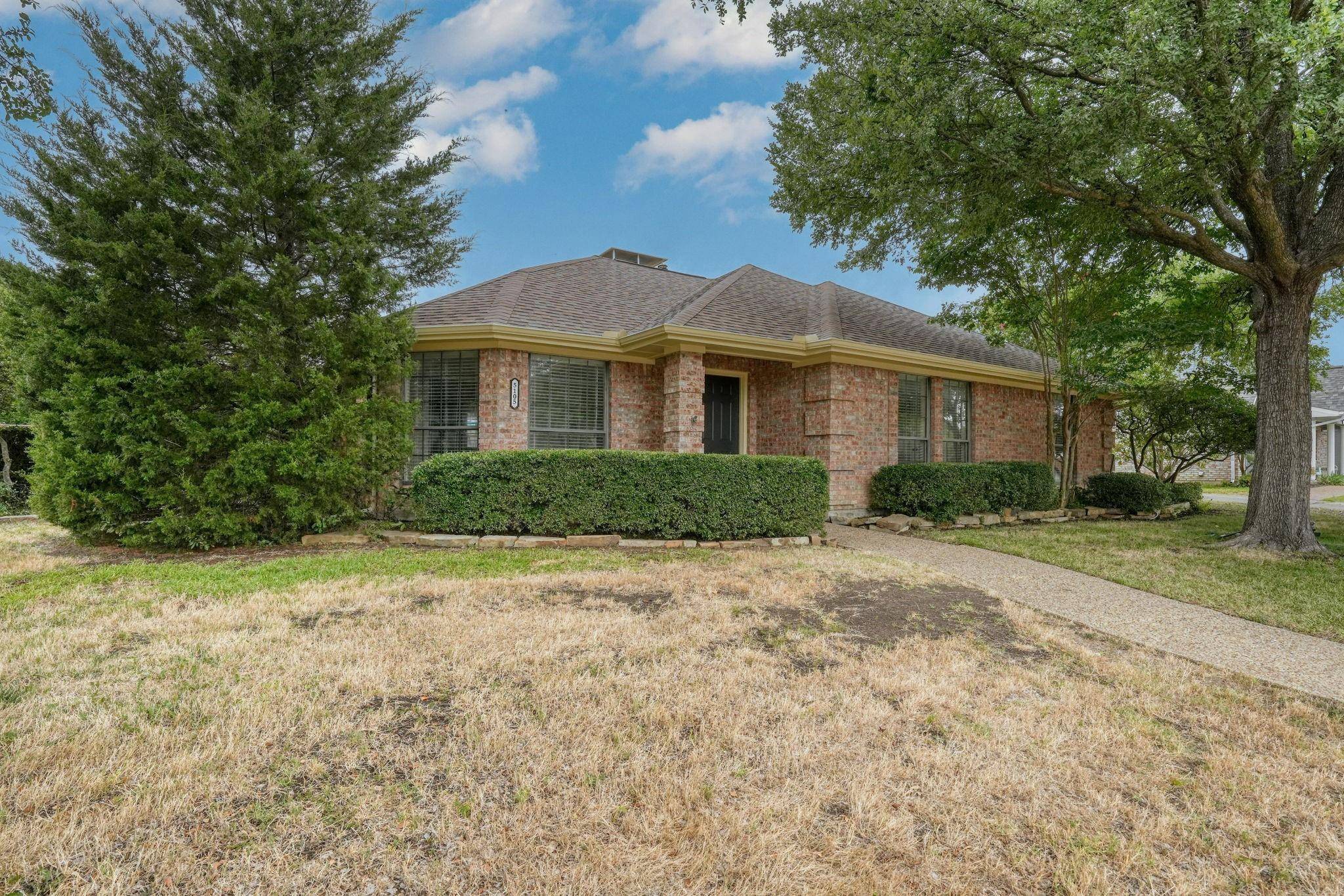 Sachse, TX 75048,5105 Peach Tree Lane