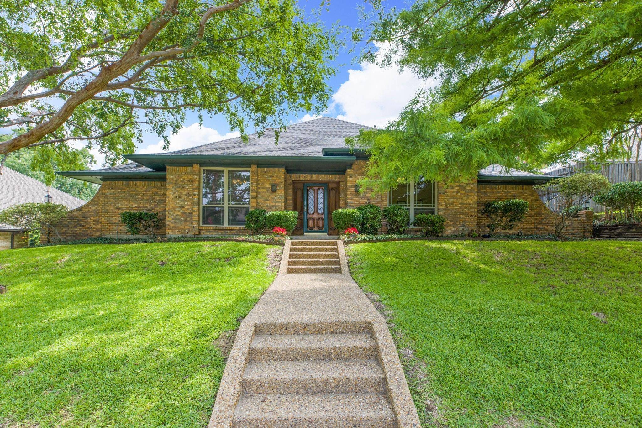 Garland, TX 75043,2918 Apple Valley Drive