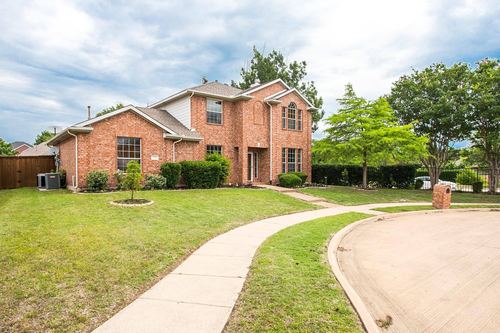 Mckinney, TX 75070,5000 Crossvine Lane