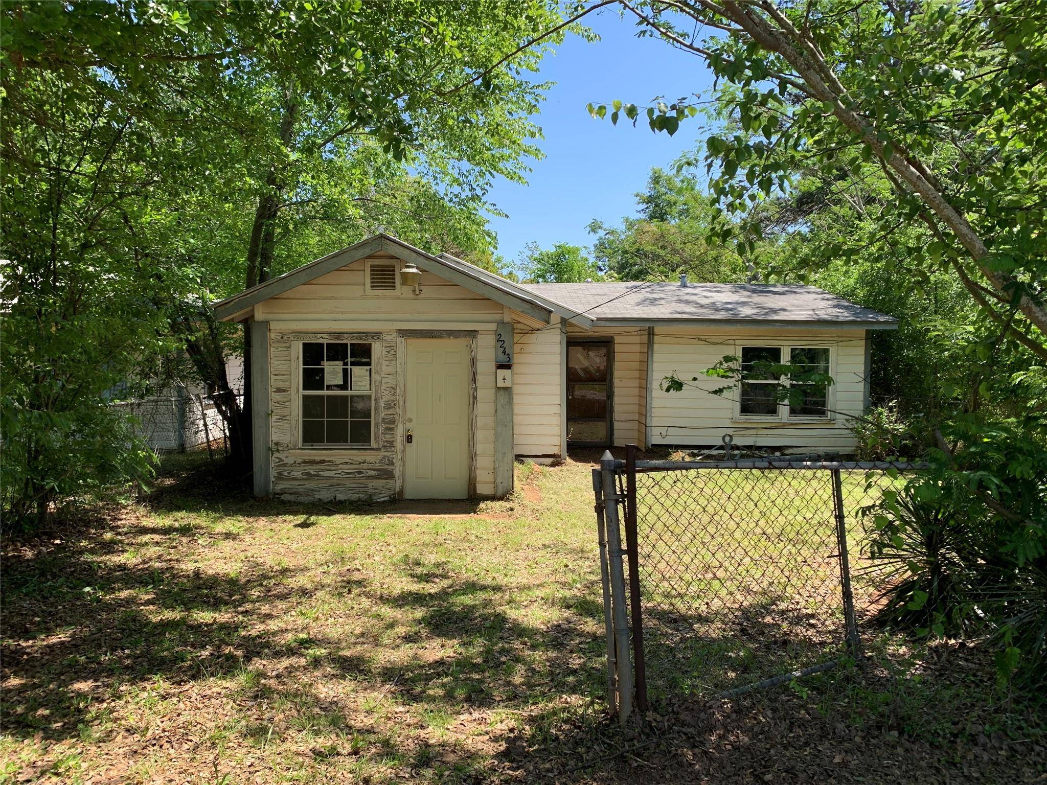 Mansfield, LA 71052,2243 Whaley Street