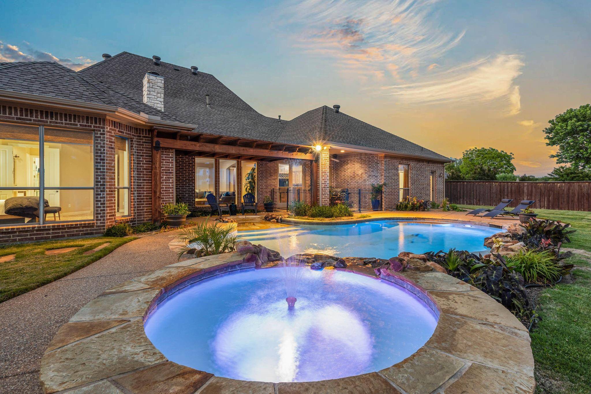 Grapevine, TX 76092,3205 Fannin Lane