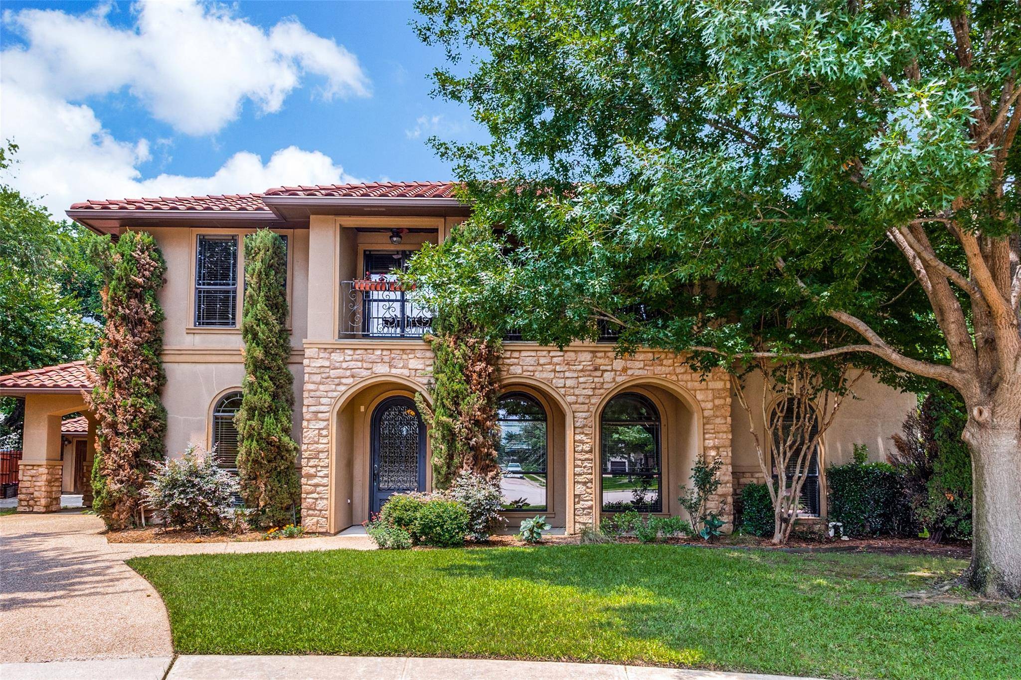 Grapevine, TX 76051,5314 Meritage Lane