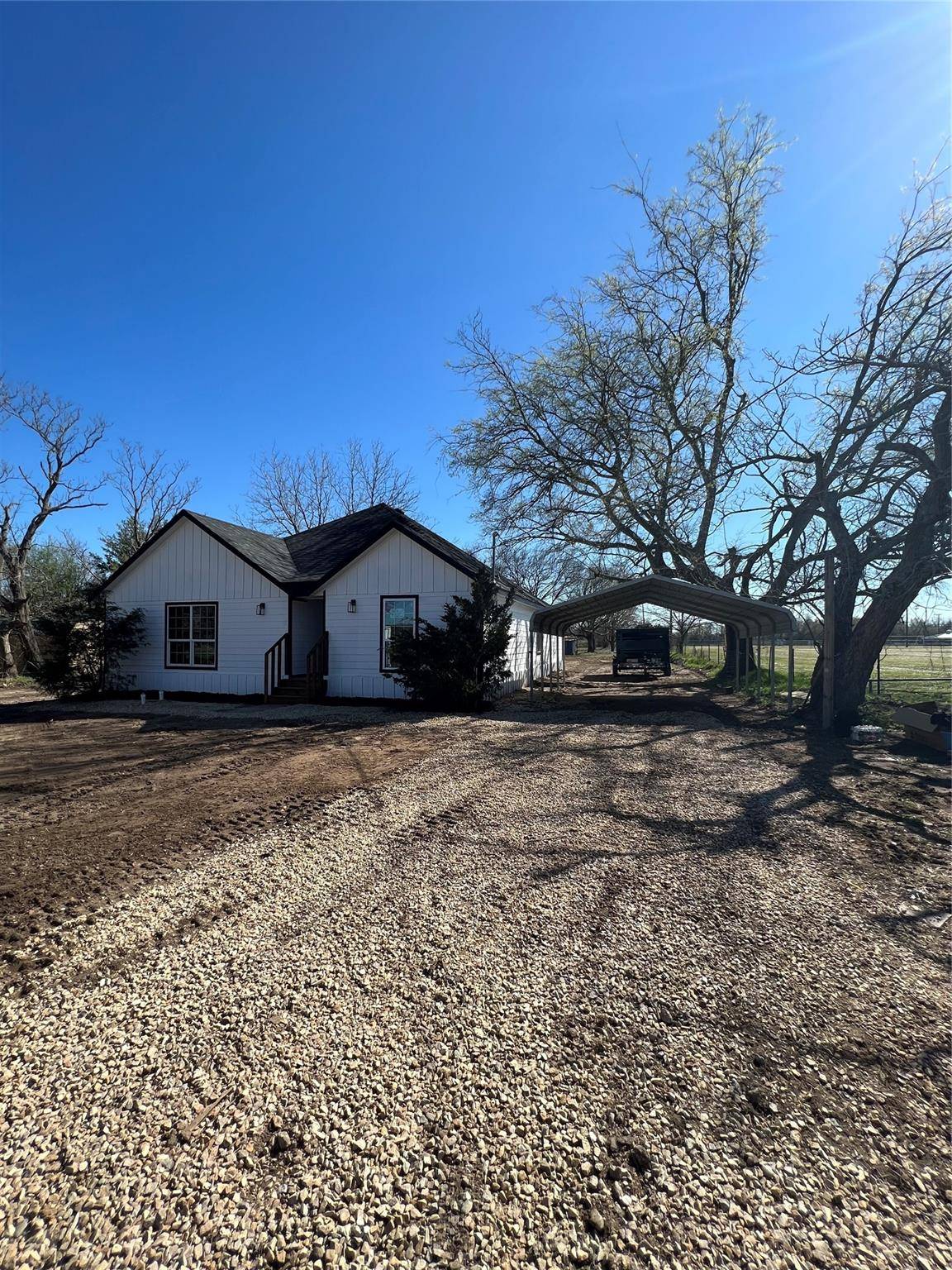 Emory, TX 75440,499 Tawakoni Drive