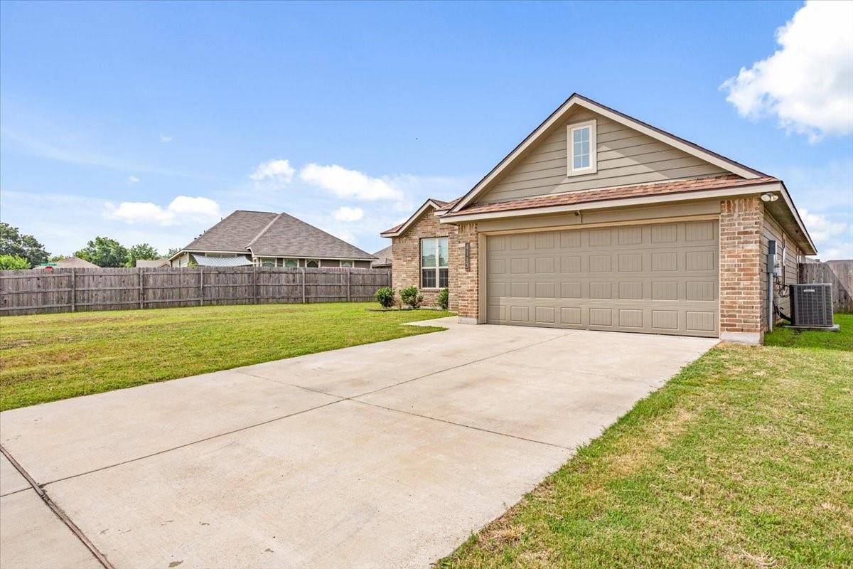 Waco, TX 76705,4113 King Ranch Road