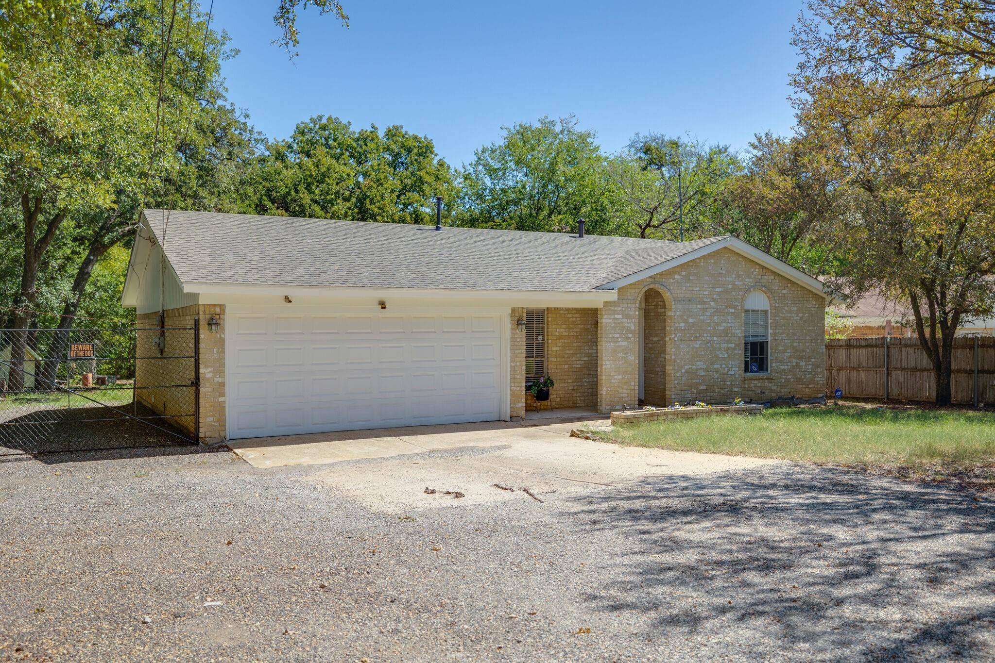 Kennedale, TX 76060,312 N Dick Price Road