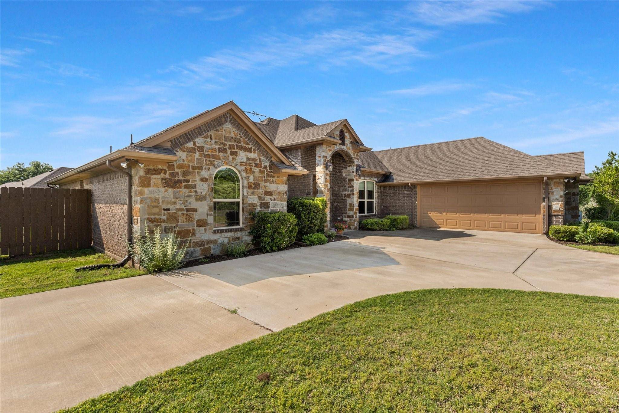 Granbury, TX 76049,6501 Tara Court