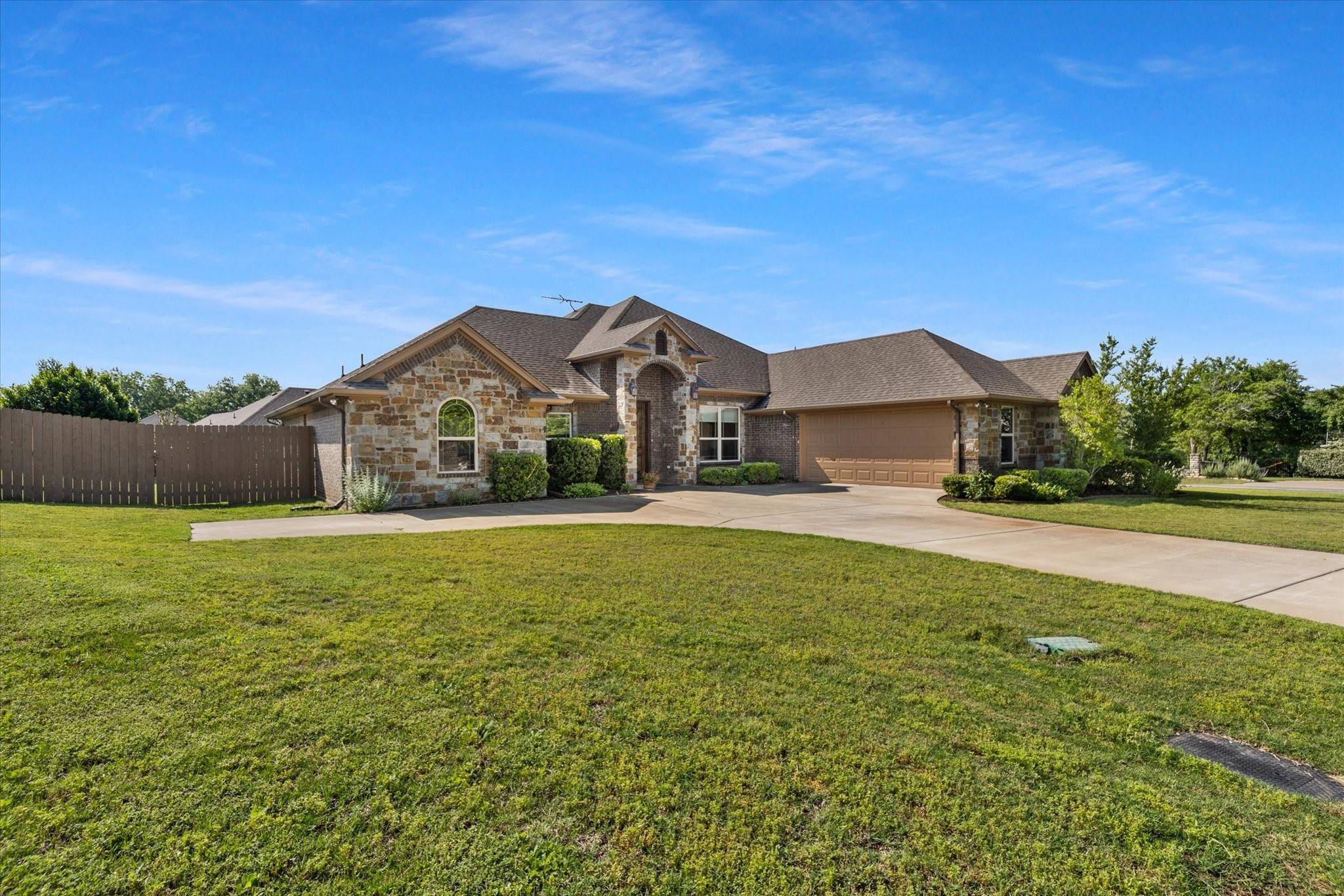 Granbury, TX 76049,6501 Tara Court