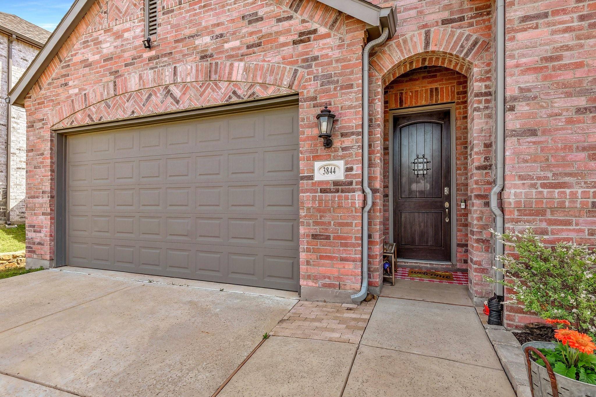 Denison, TX 75020,3844 Iron Ore Drive