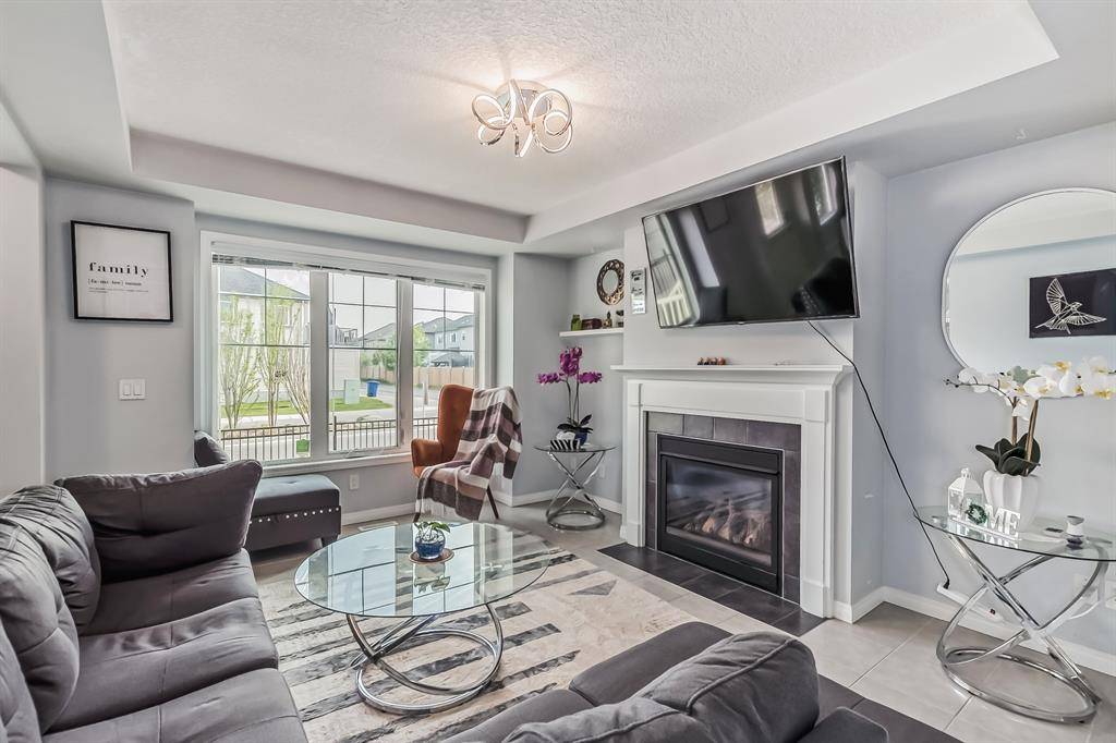 Airdrie, AB T4B 3T3,3141 Windsong BLVD SW