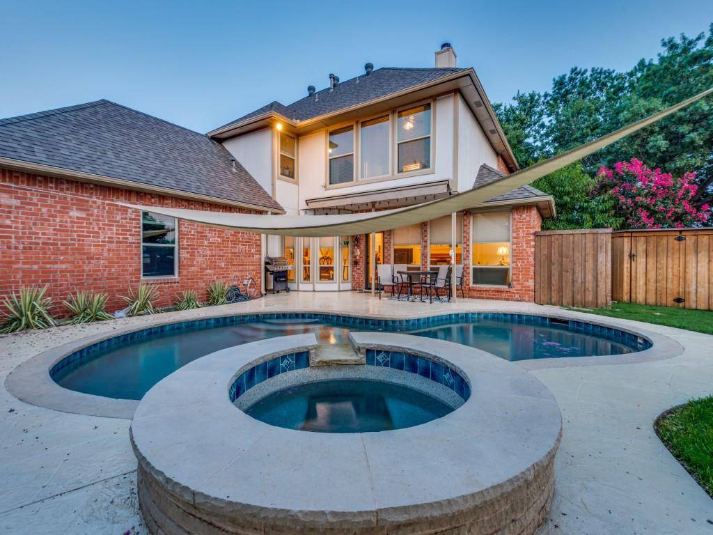 Plano, TX 75025,673 Water Oak Drive