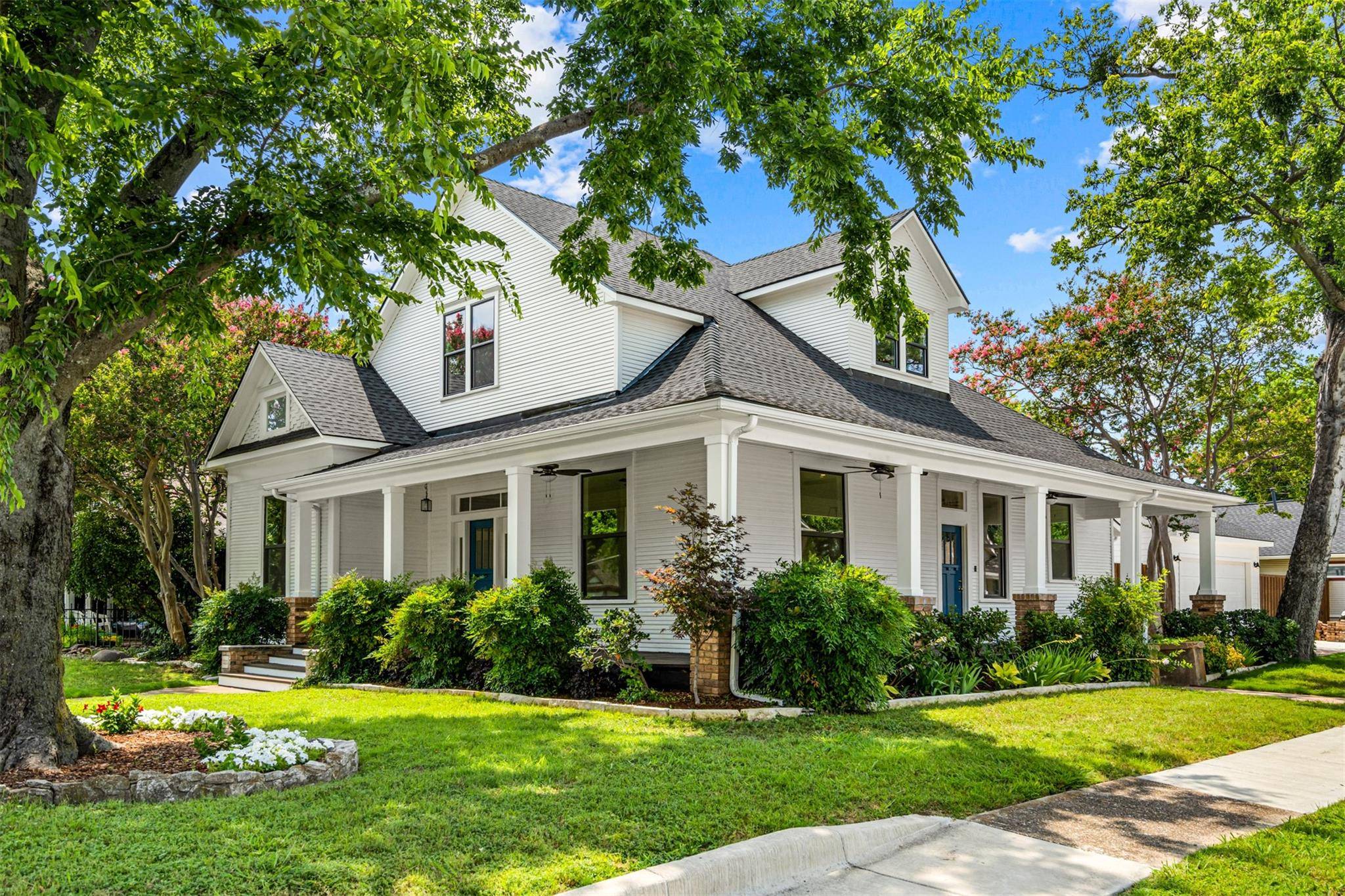 Dallas, TX 75214,5223 East Side Avenue