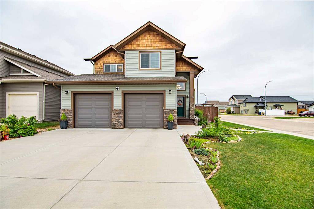 Blackfalds, AB T4M 0B4,118 Cedar SQ