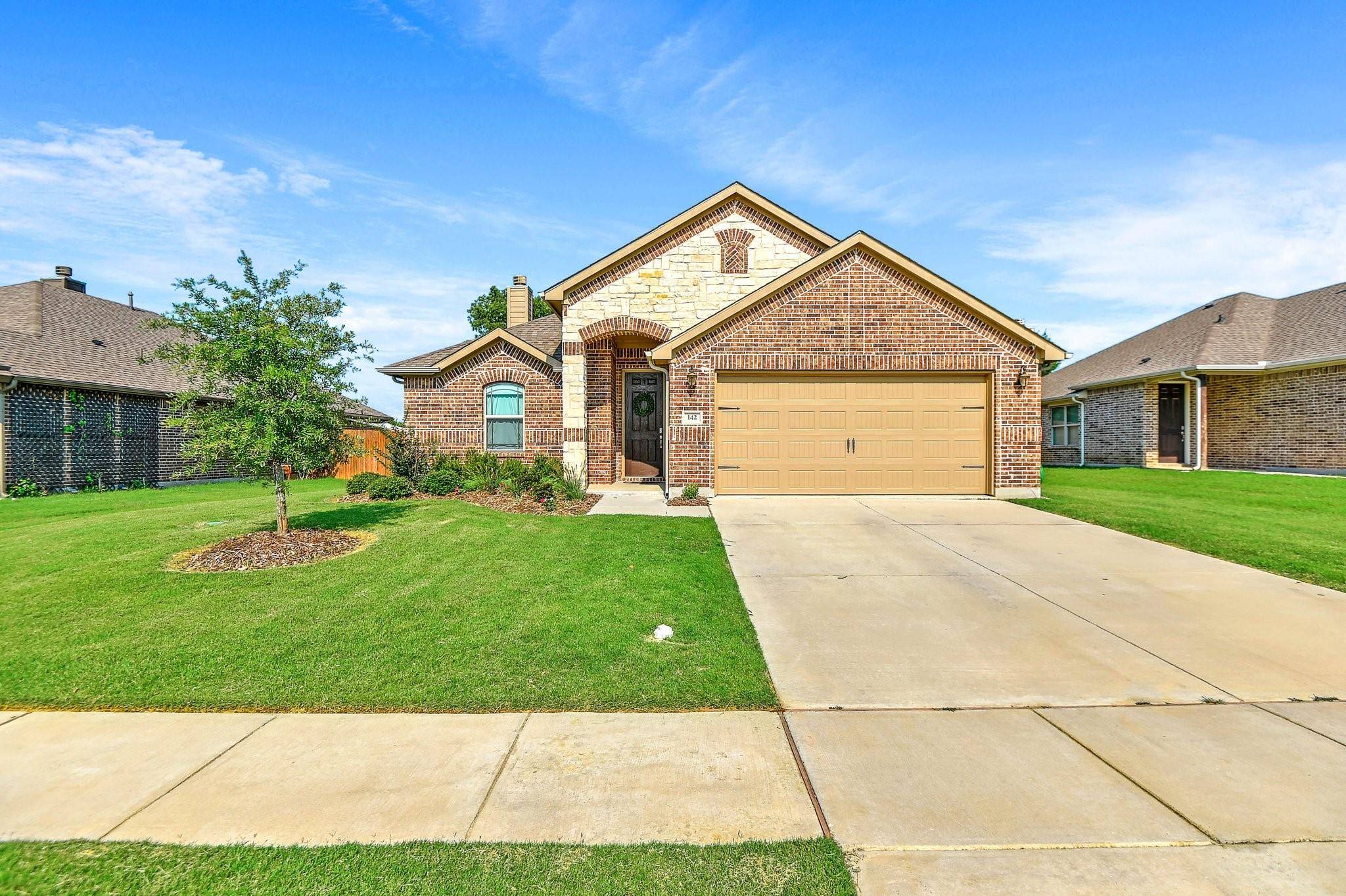 Sanger, TX 76266,142 Creekside Drive