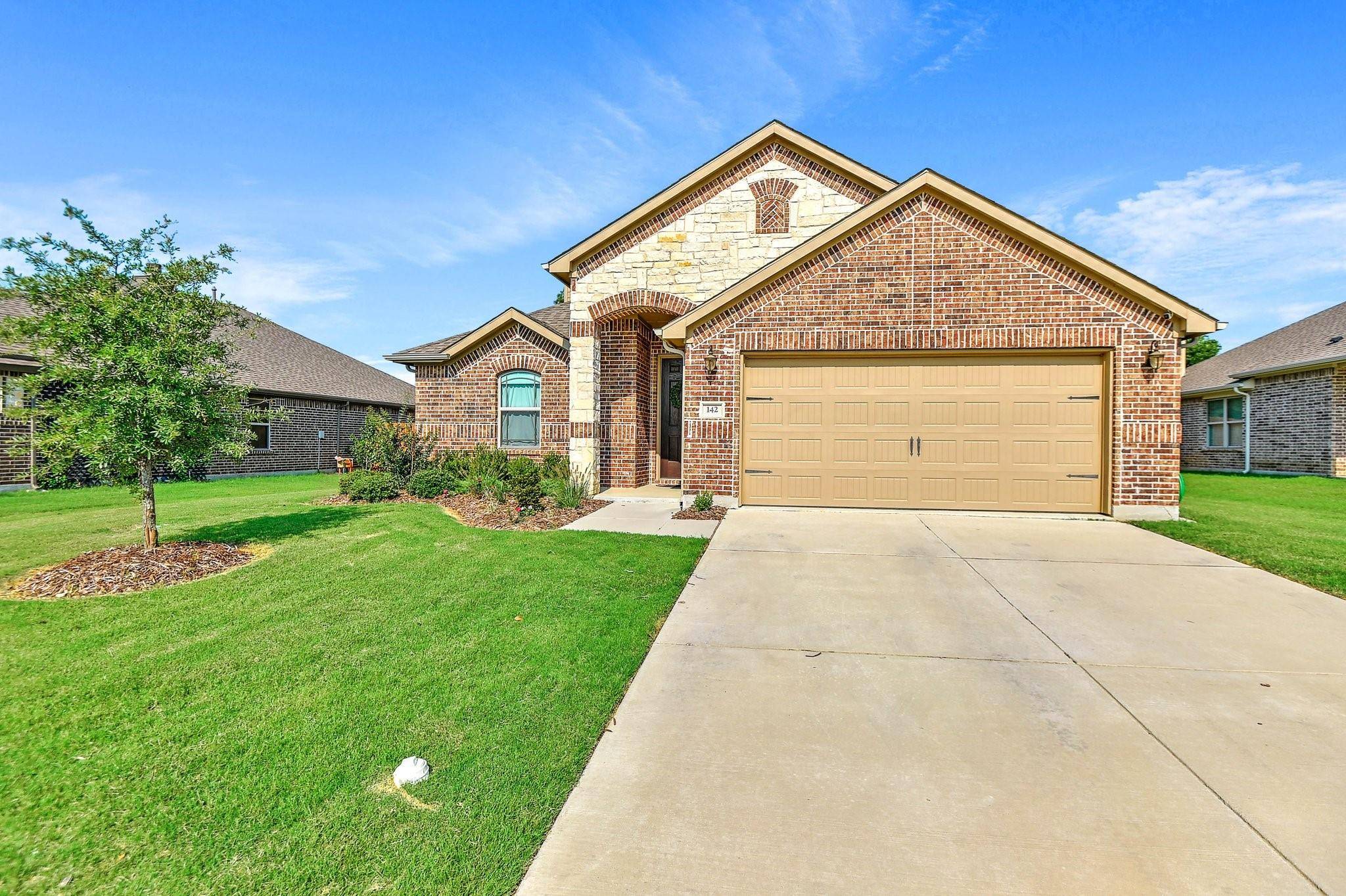 Sanger, TX 76266,142 Creekside Drive