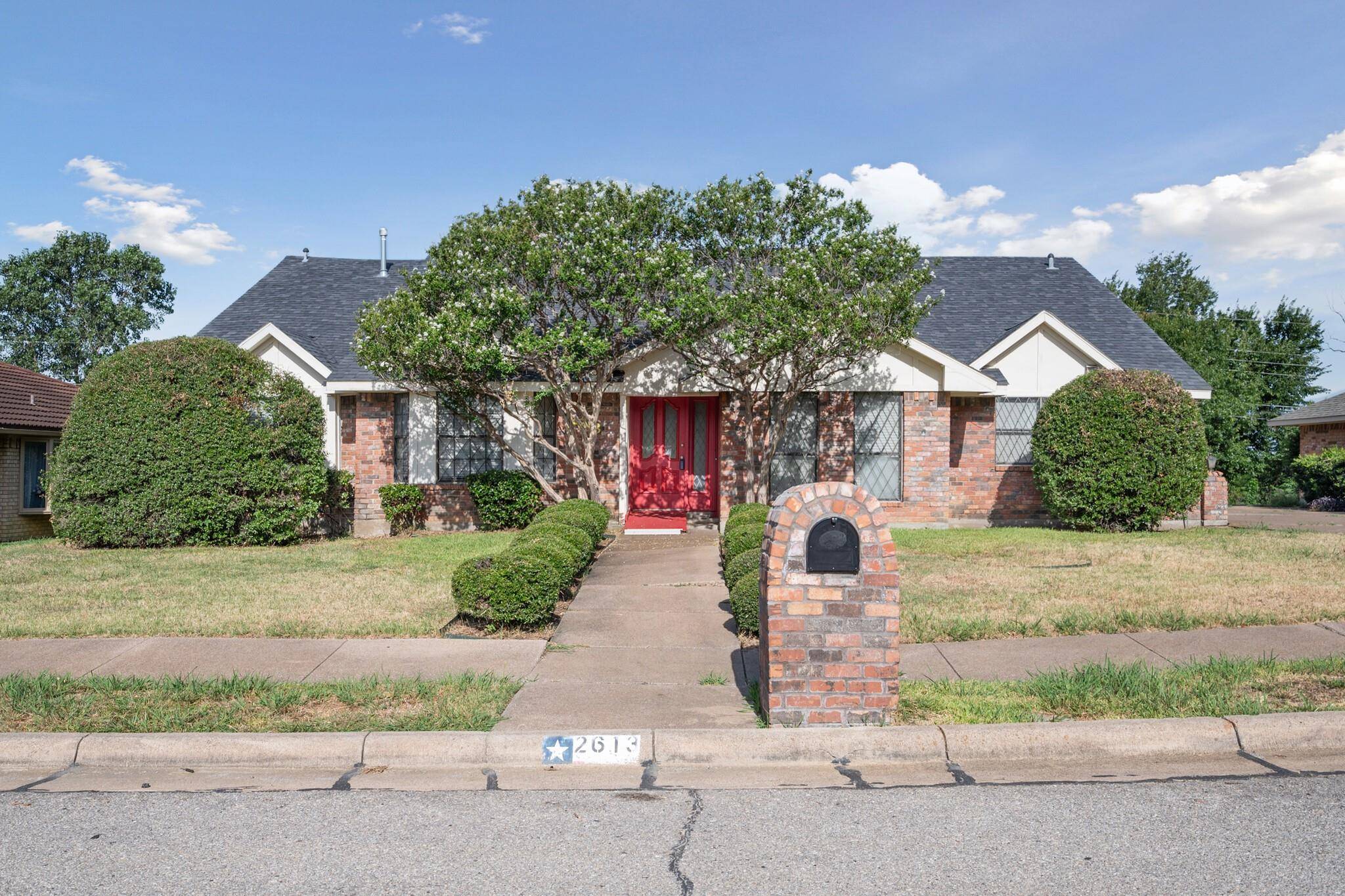 Irving, TX 75038,2613 Castle Street