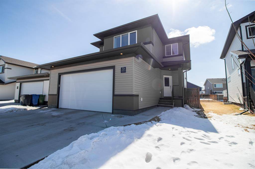 Coaldale, AB T1M 0E3,336 Westgate CRES