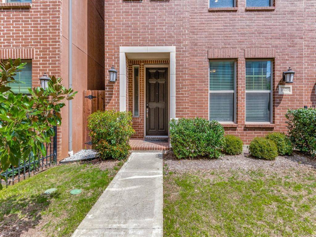 Dallas, TX 75215,1379 Arch Place