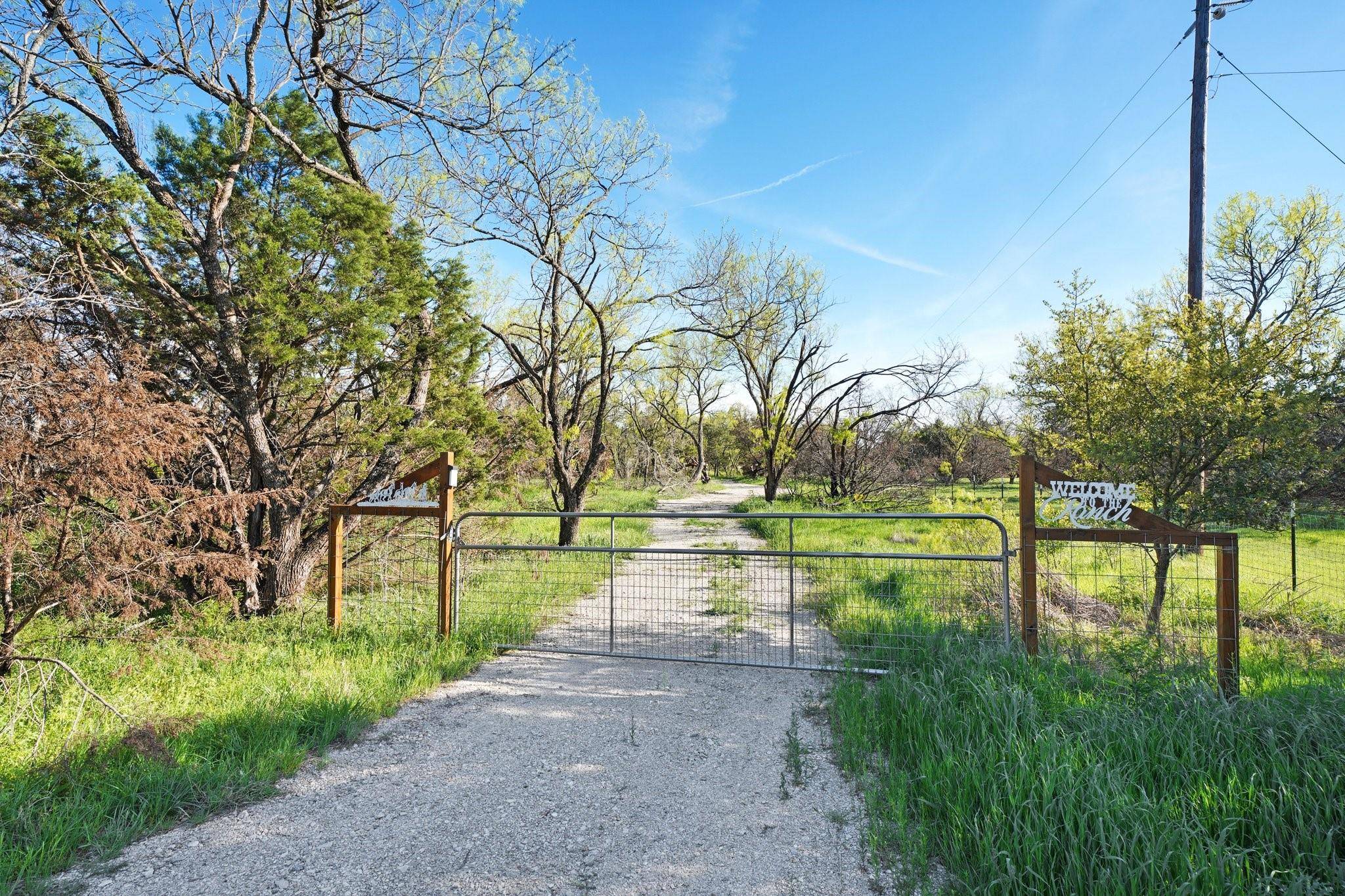 Palo Pinto, TX 76484,345 Hoover Road