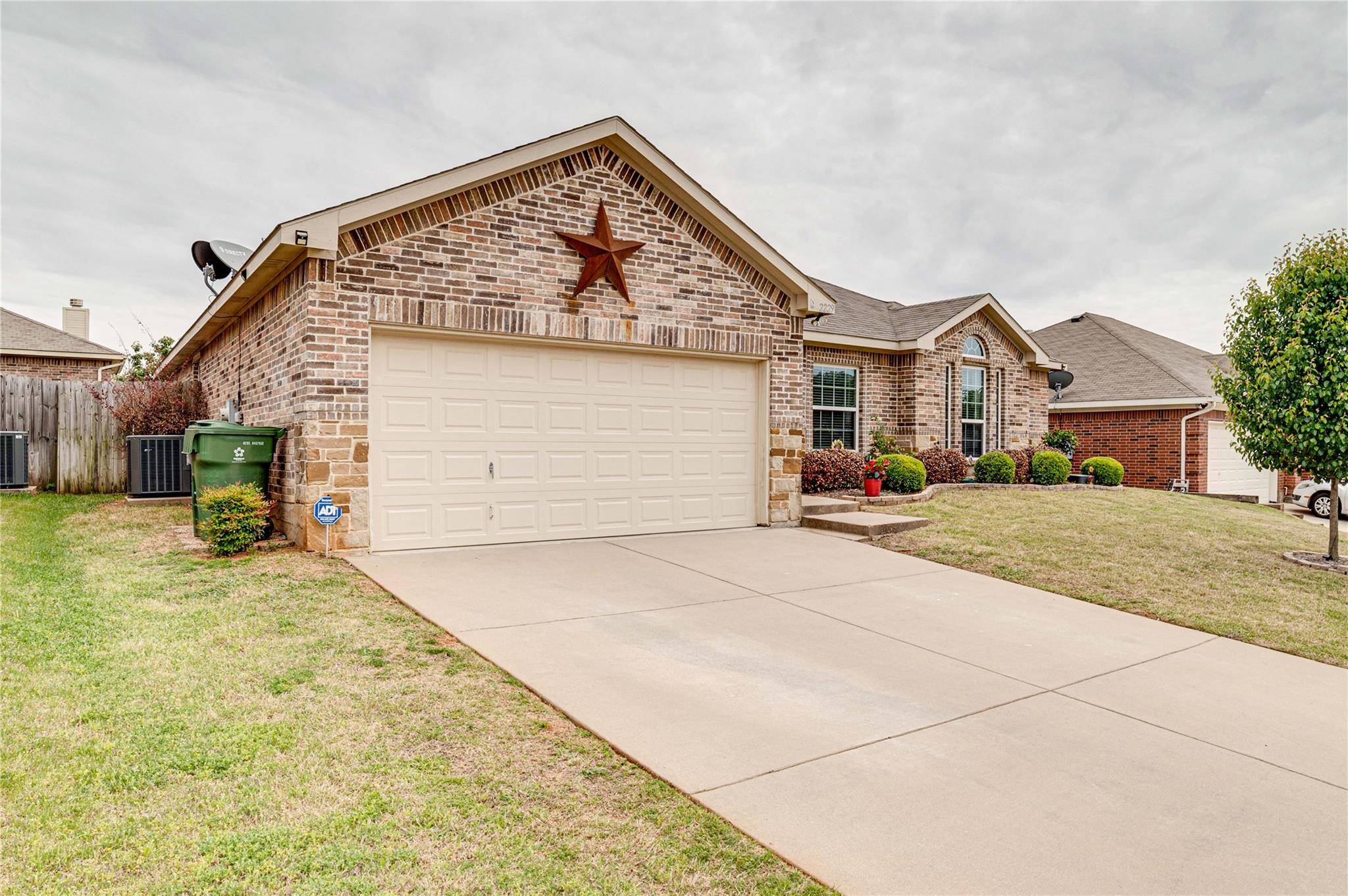 Mansfield, TX 76063,2229 Cancun Drive