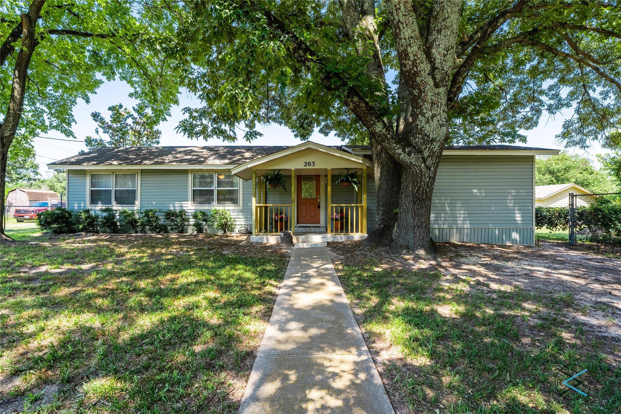 Mabank, TX 75156,203 Lynn Creek Cove