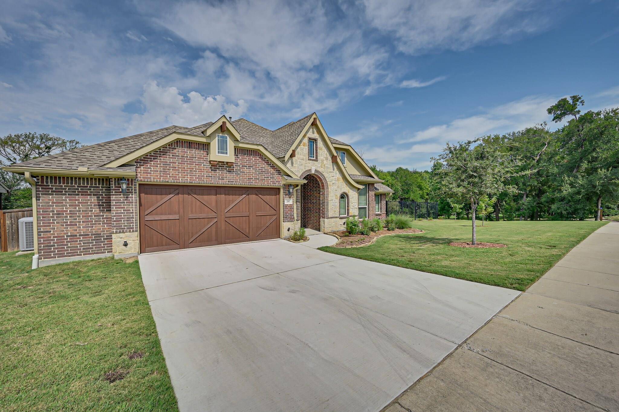 Wylie, TX 75098,201 Lyndhurst Drive