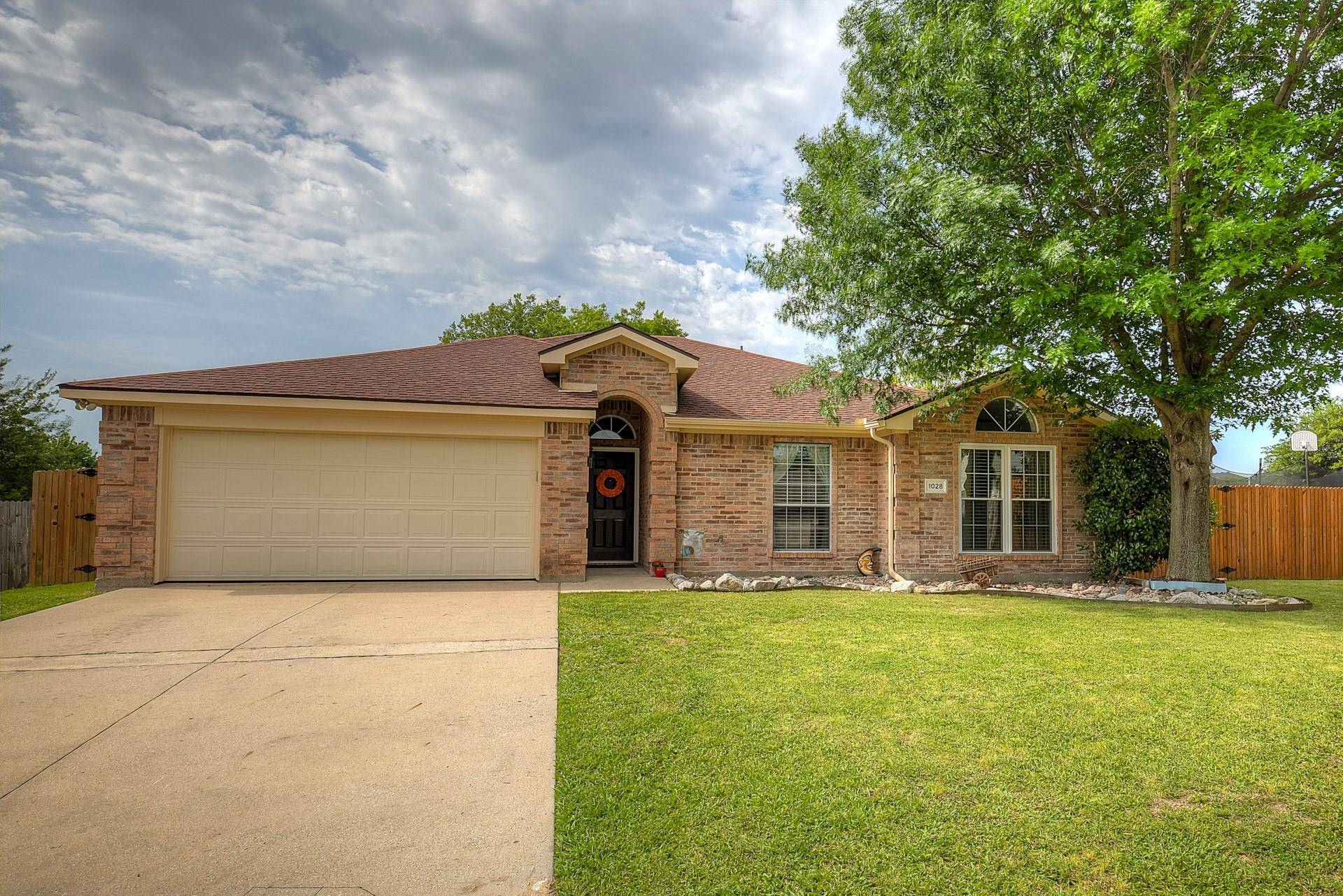 Wylie, TX 75098,1028 Hall Court