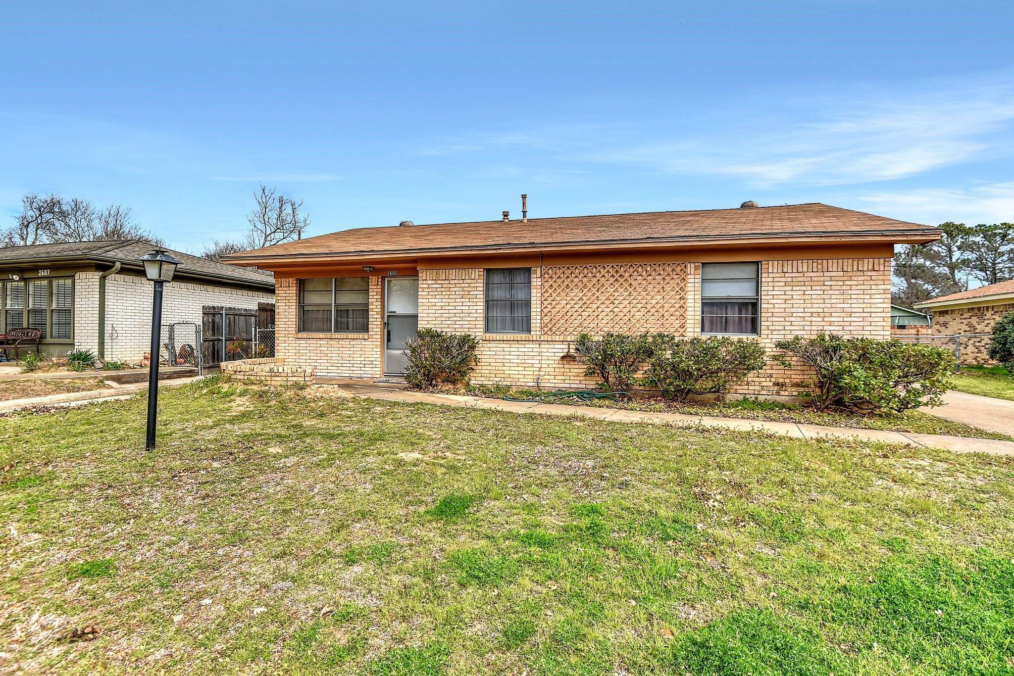 Denison, TX 75020,2605 W Coffin Street