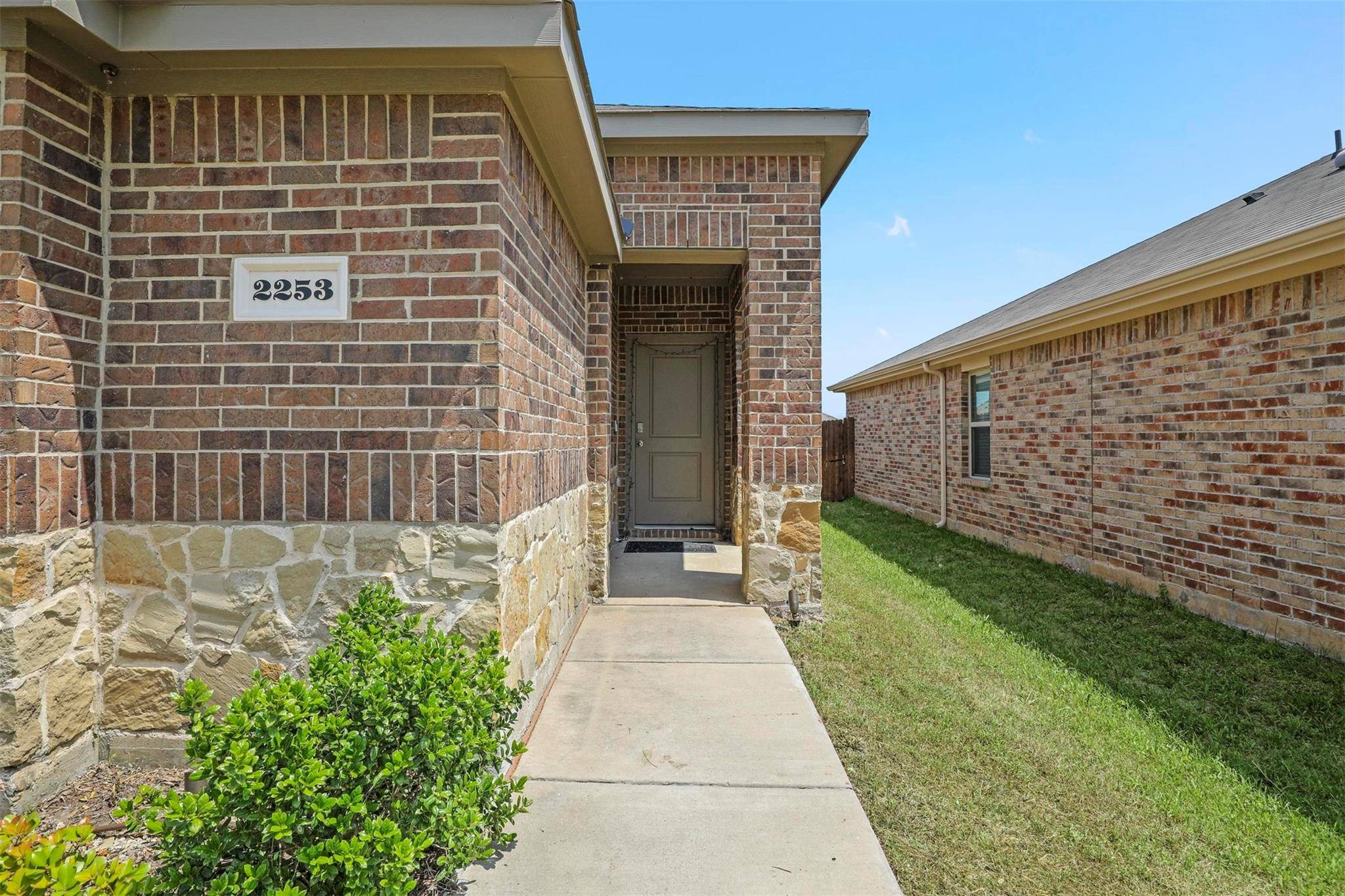 Forney, TX 75126,2253 Vance Drive