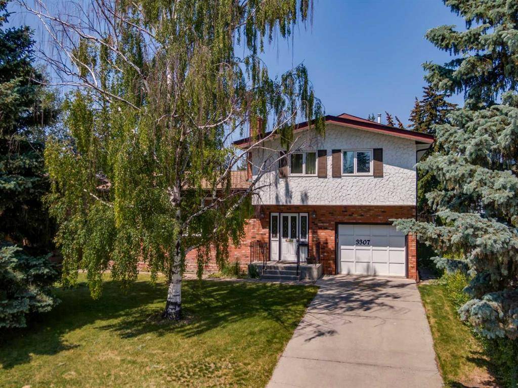 Calgary, AB T2L 0L2,3307 Copithorne RD NW