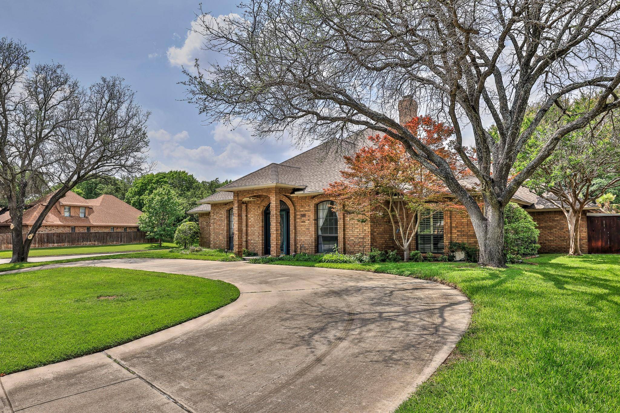 Fort Worth, TX 76132,6712 Deep Valley Lane