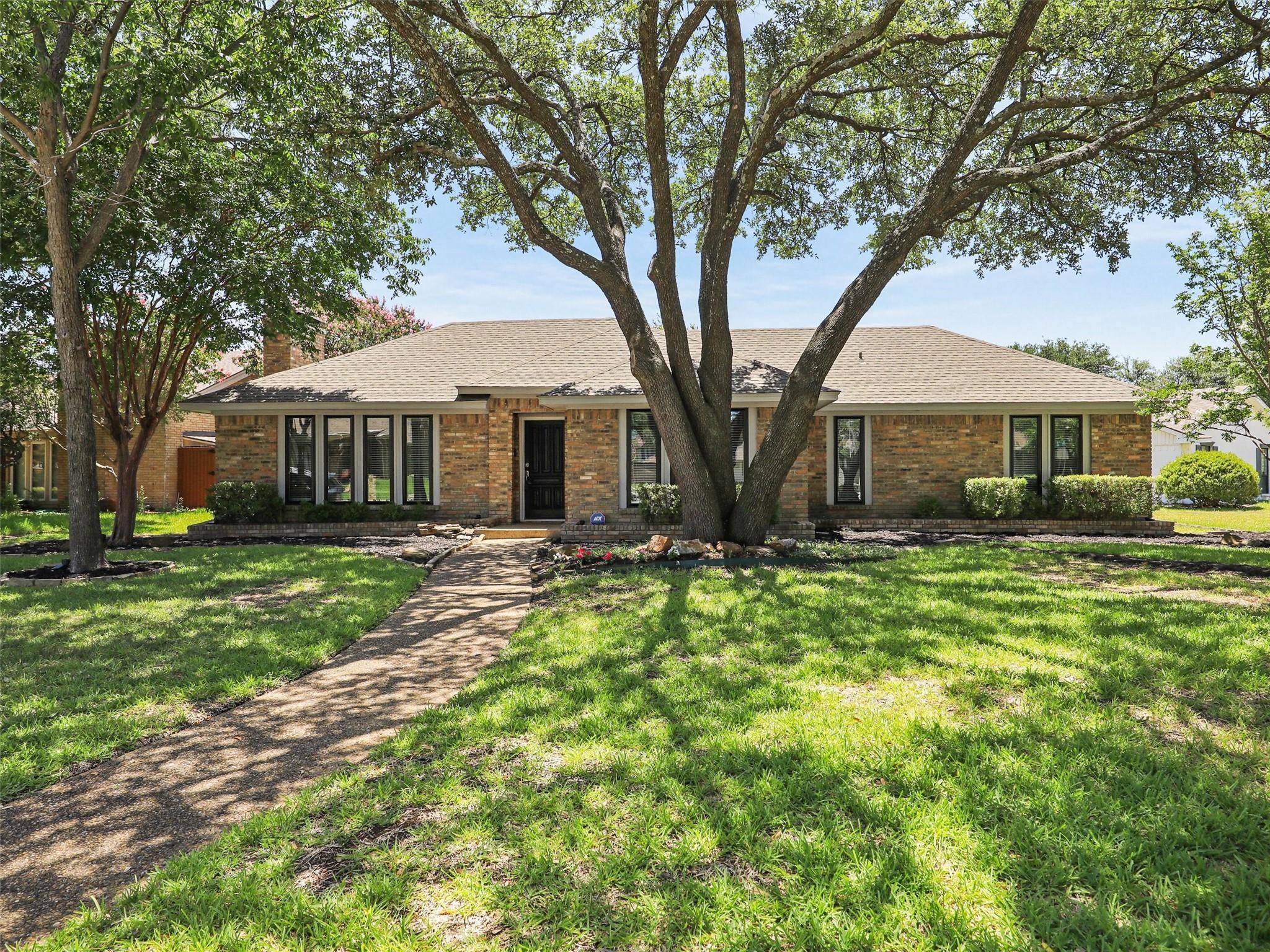 Plano, TX 75075,3316 Canterbury Drive