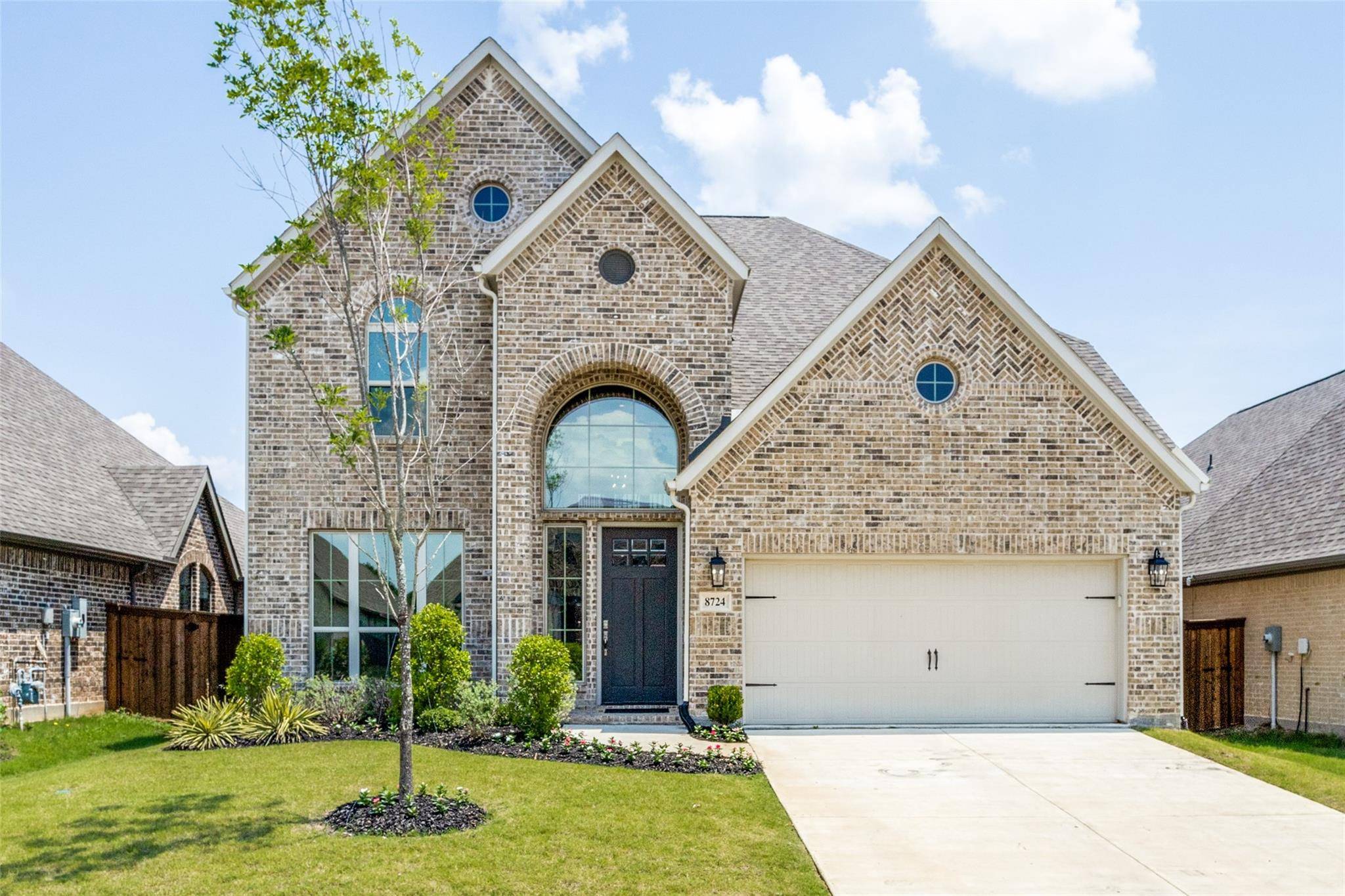 Mckinney, TX 75071,8724 Navidad Falls Drive