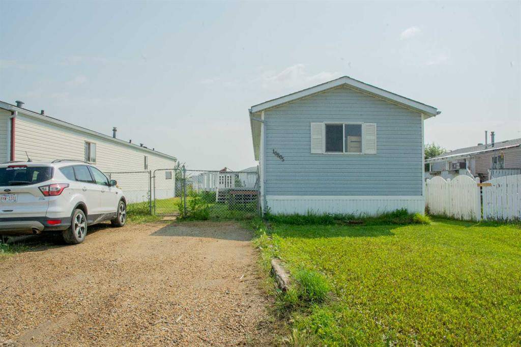 Clairmont, AB T0H 0W4,10805 98 ST