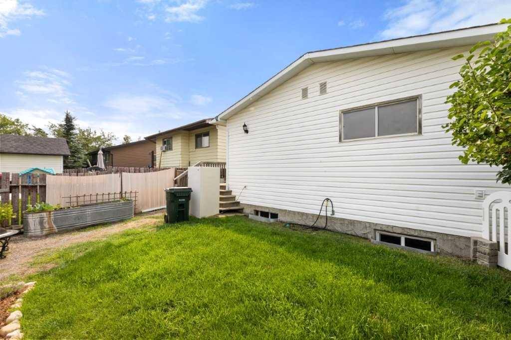 Didsbury, AB T0M0W0,98 Southridge CRES