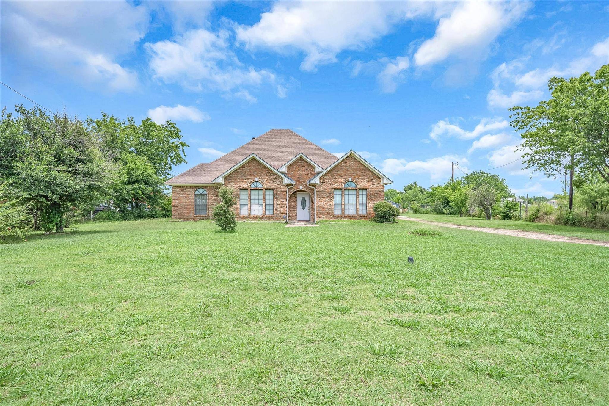 Terrell, TX 75160,5763 County Road 237a