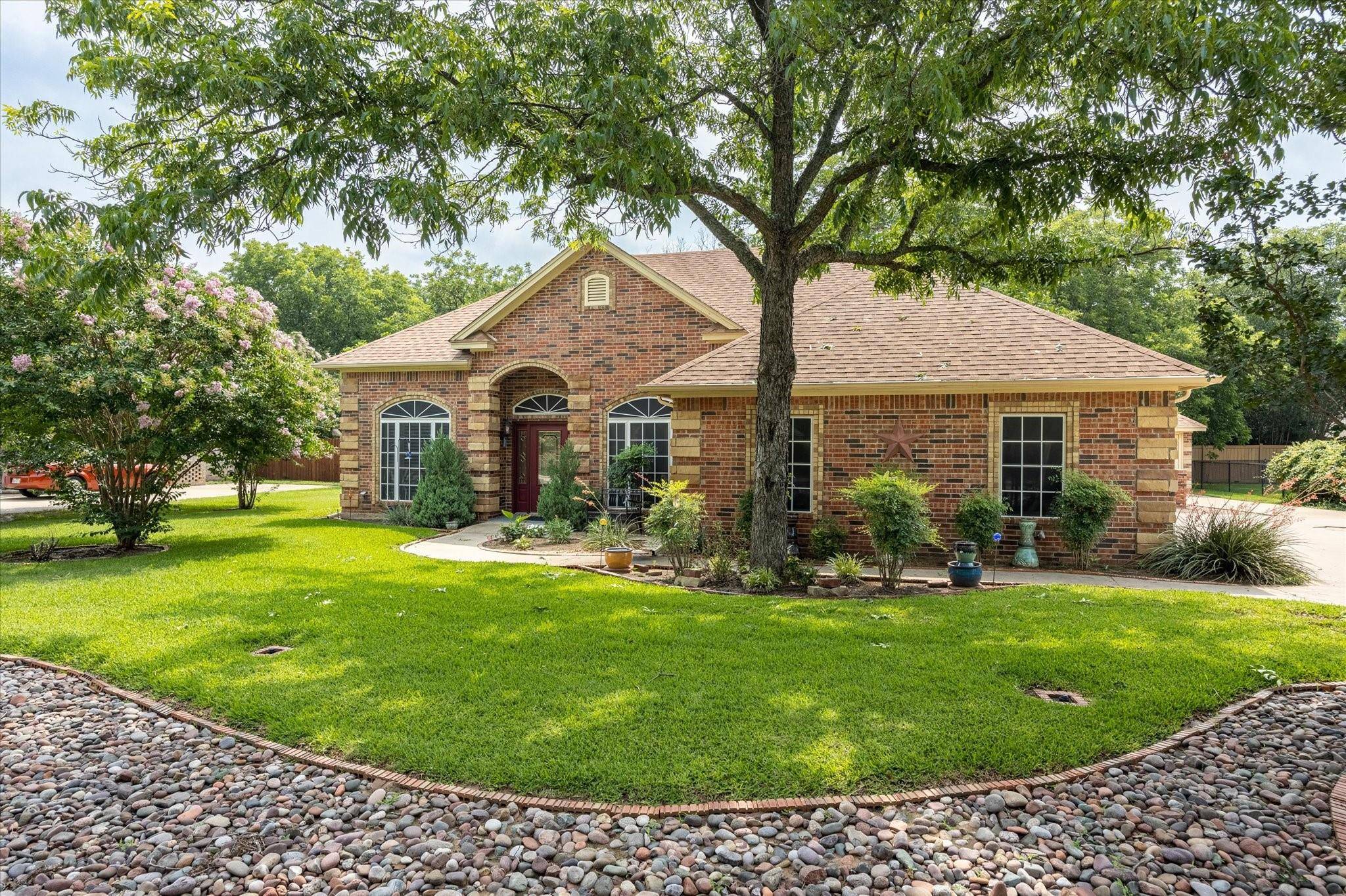 Granbury, TX 76049,9411 S Longwood Drive