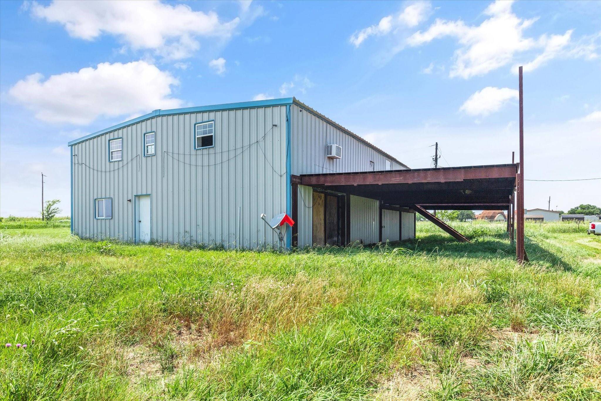 Cleburne, TX 76031,5225 County Road 1205