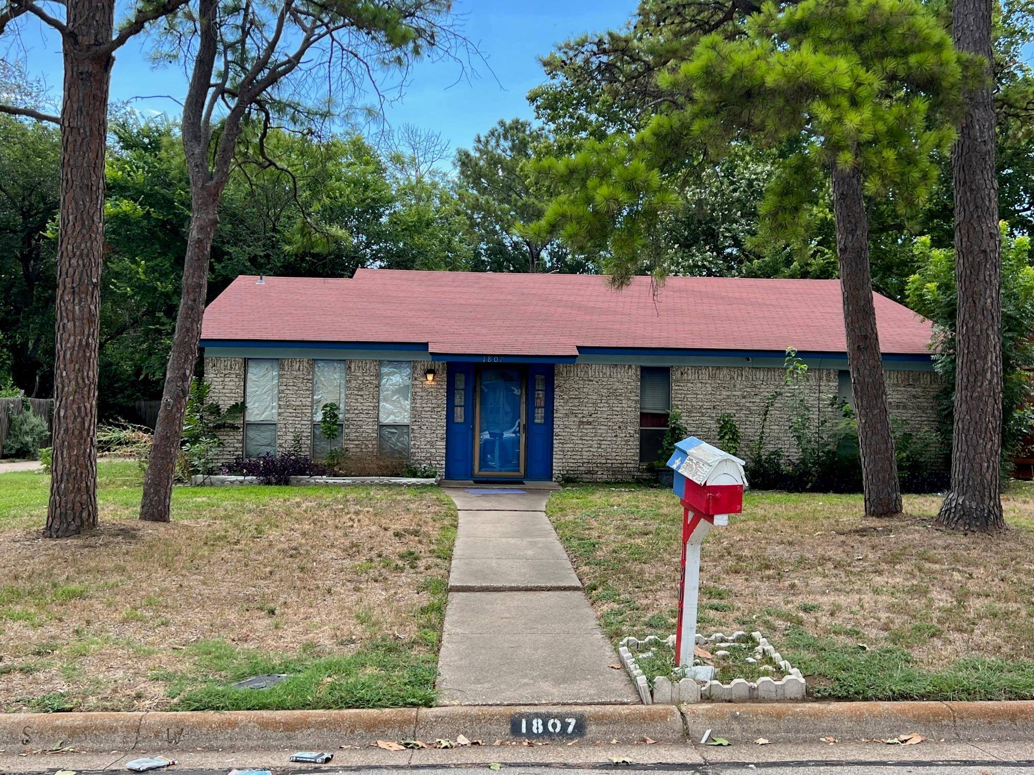 Arlington, TX 76010,1807 Billy B Avenue