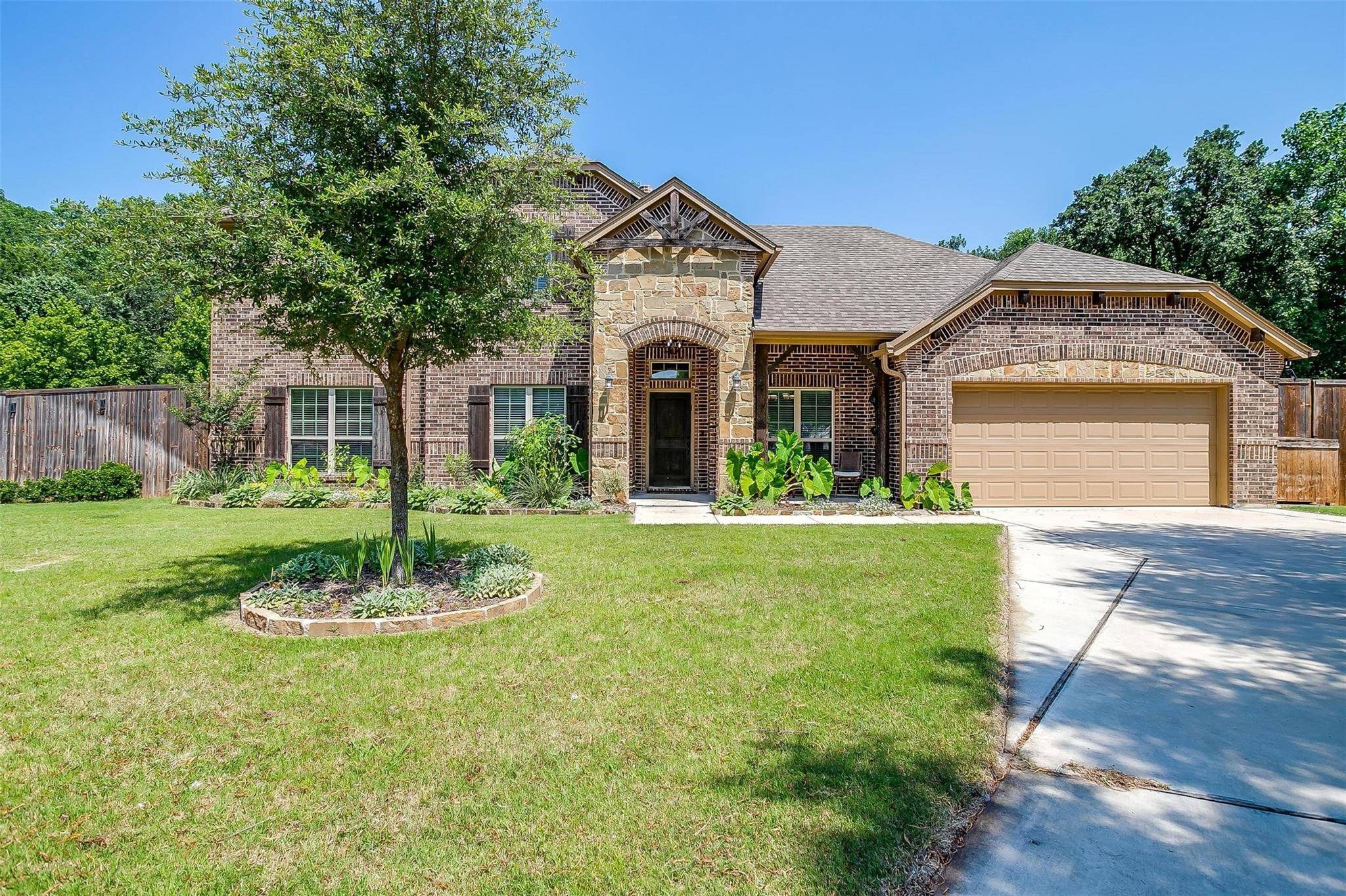 Azle, TX 76020,120 Venado Court