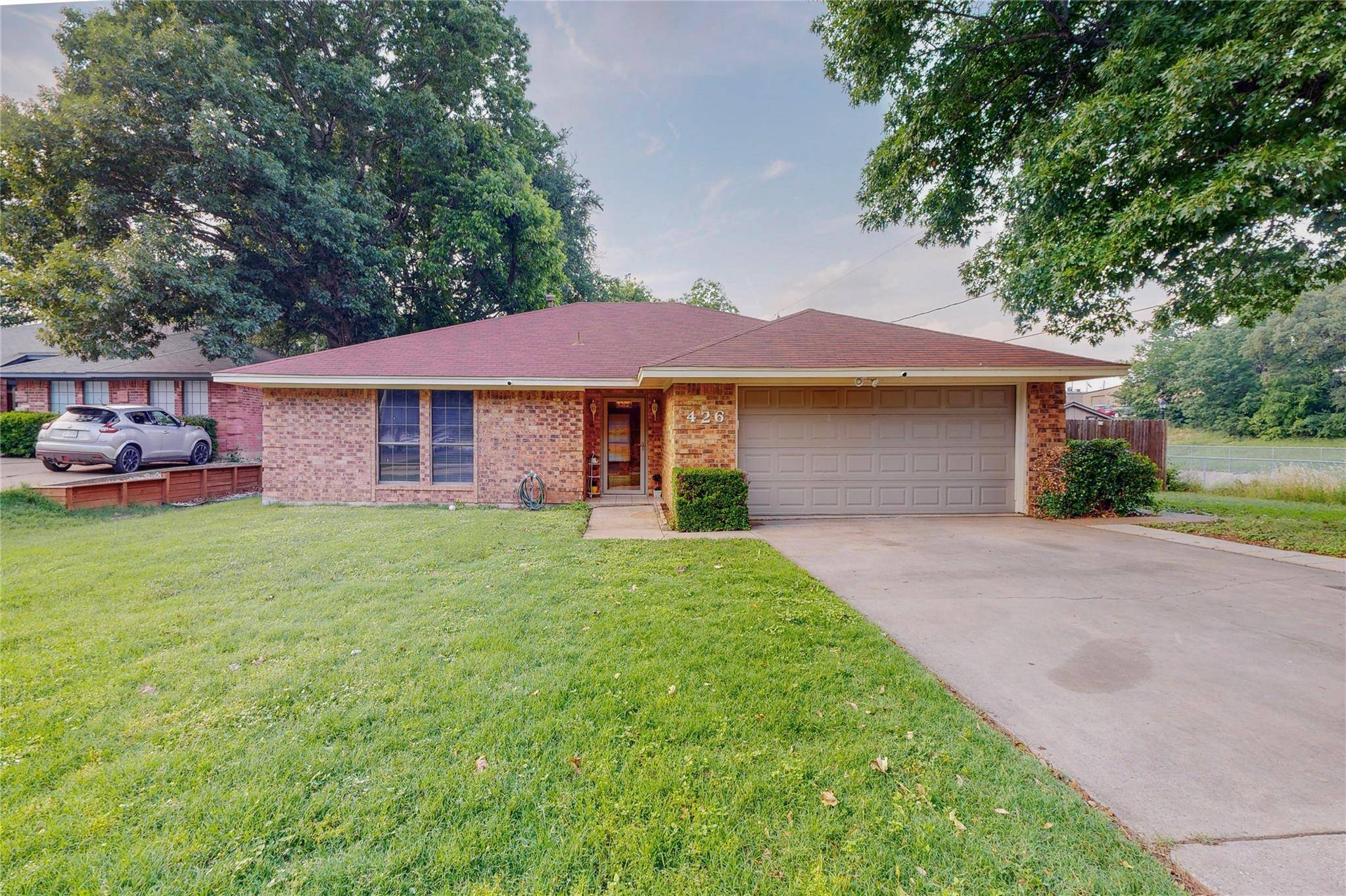 Grand Prairie, TX 75050,426 Oakview Drive